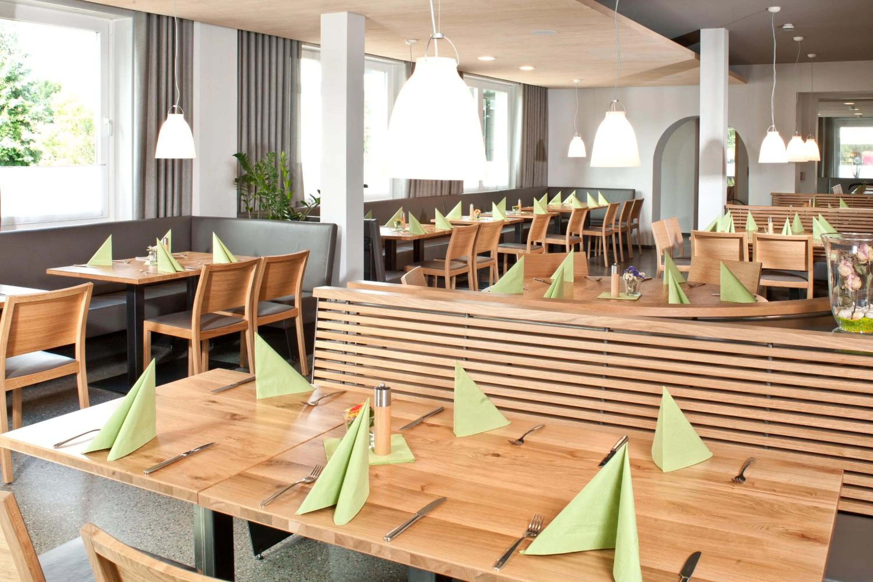 Restaurant/places to eat in Hotel Waldhorn
