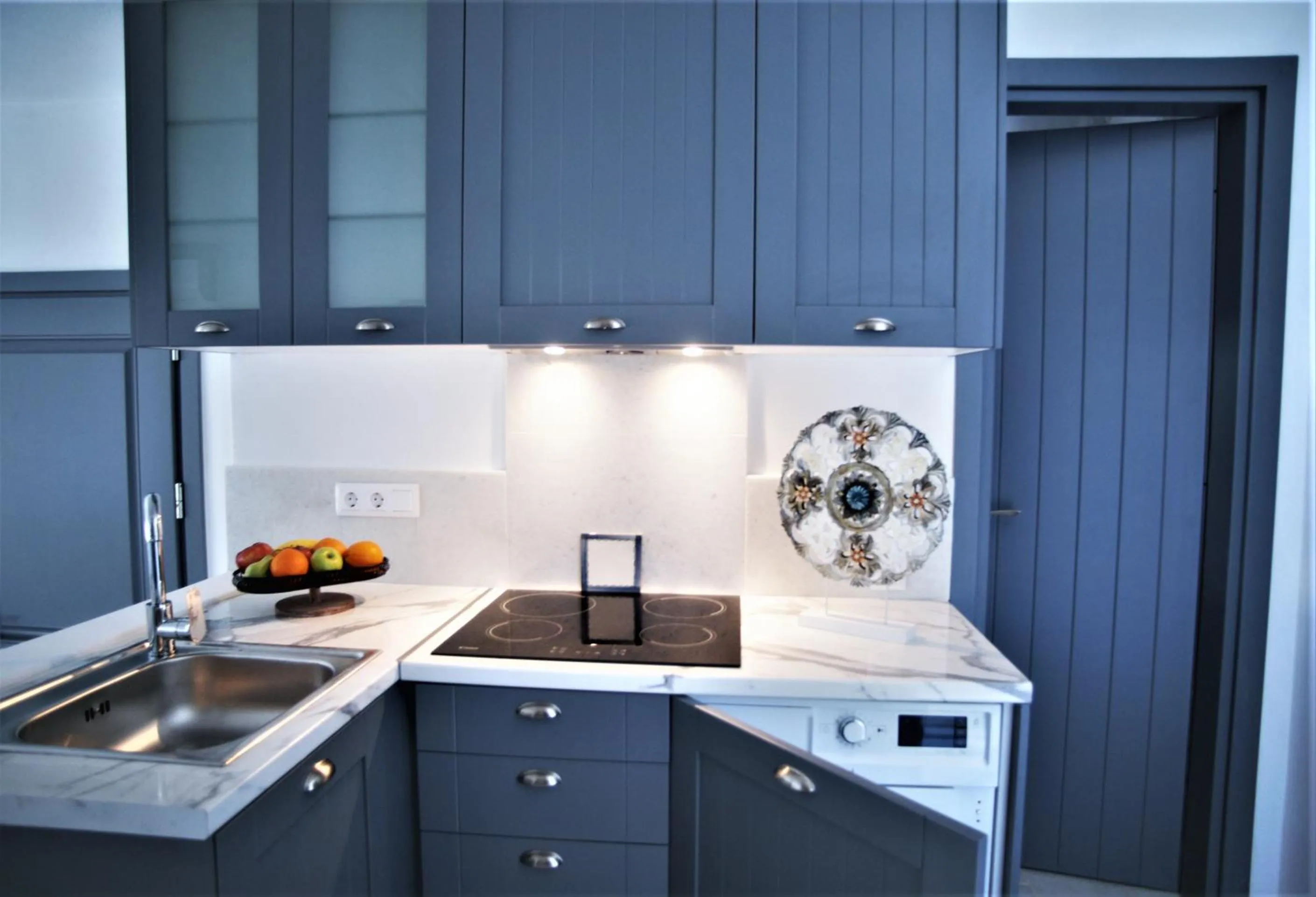 Kitchen or kitchenette in Krotiri View Paros