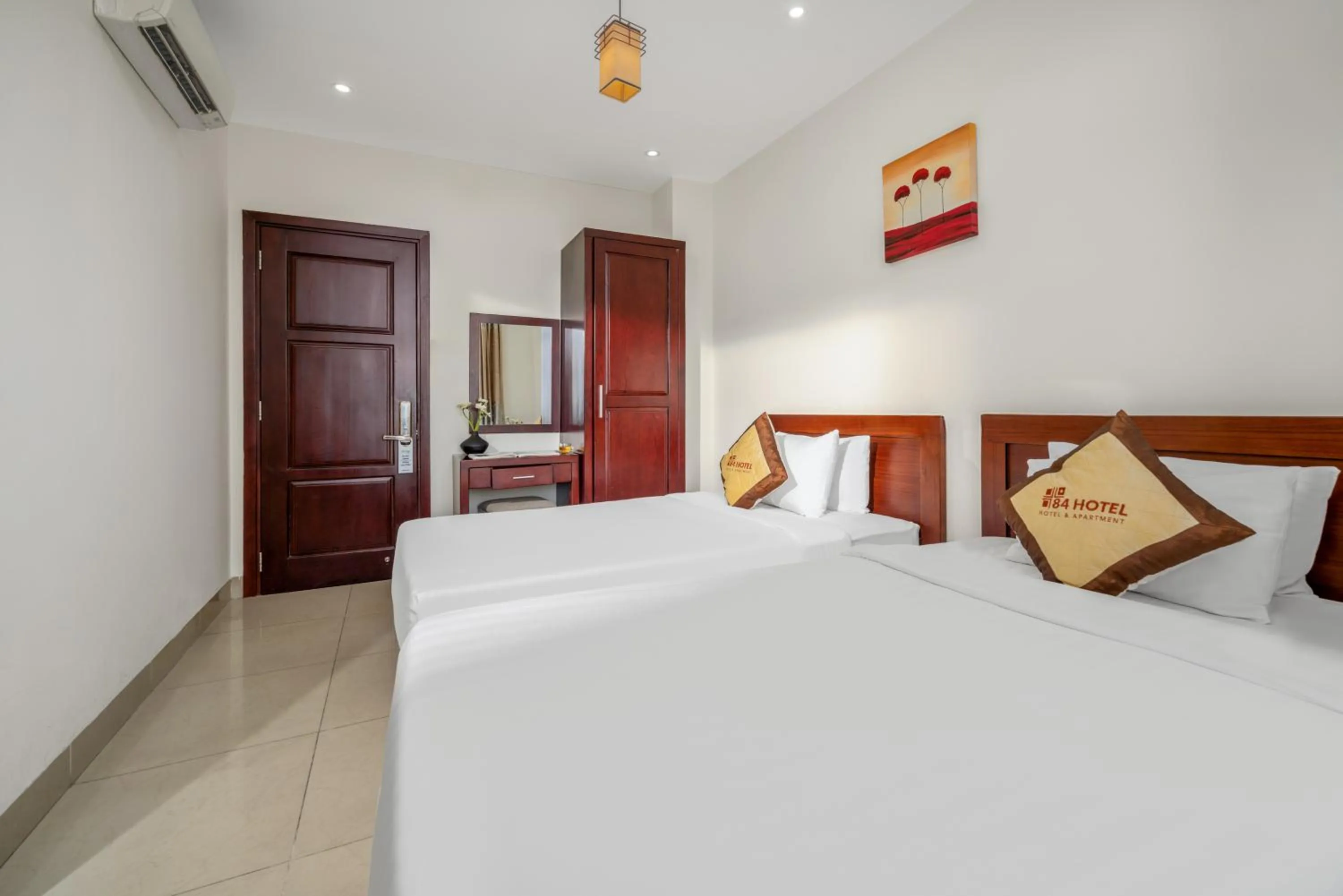 Bedroom, Bed in Sunview Beach Hotel Danang
