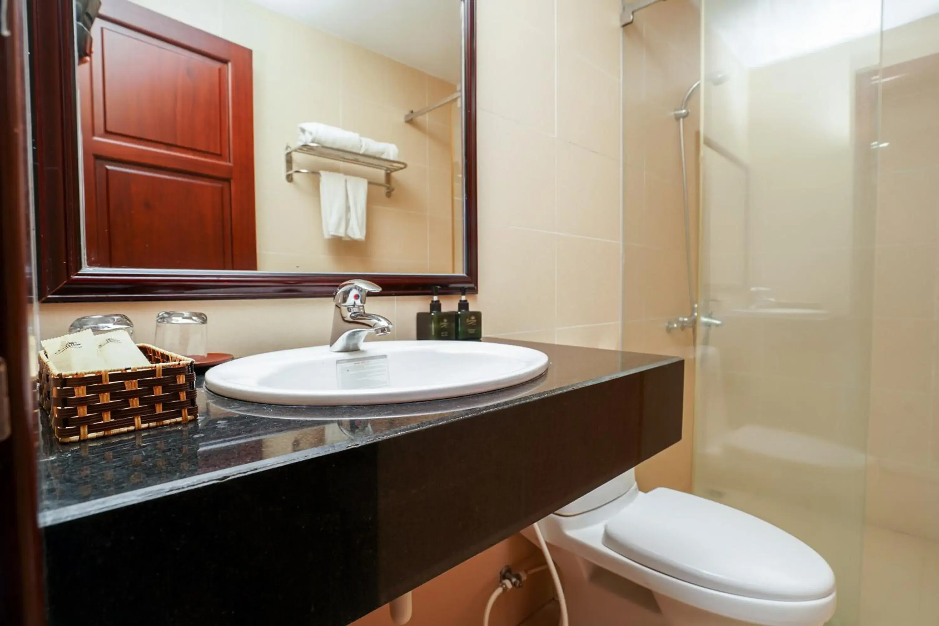 Family Room in Sunview Beach Hotel Danang Family Room in Sunview Beach Hotel Danang