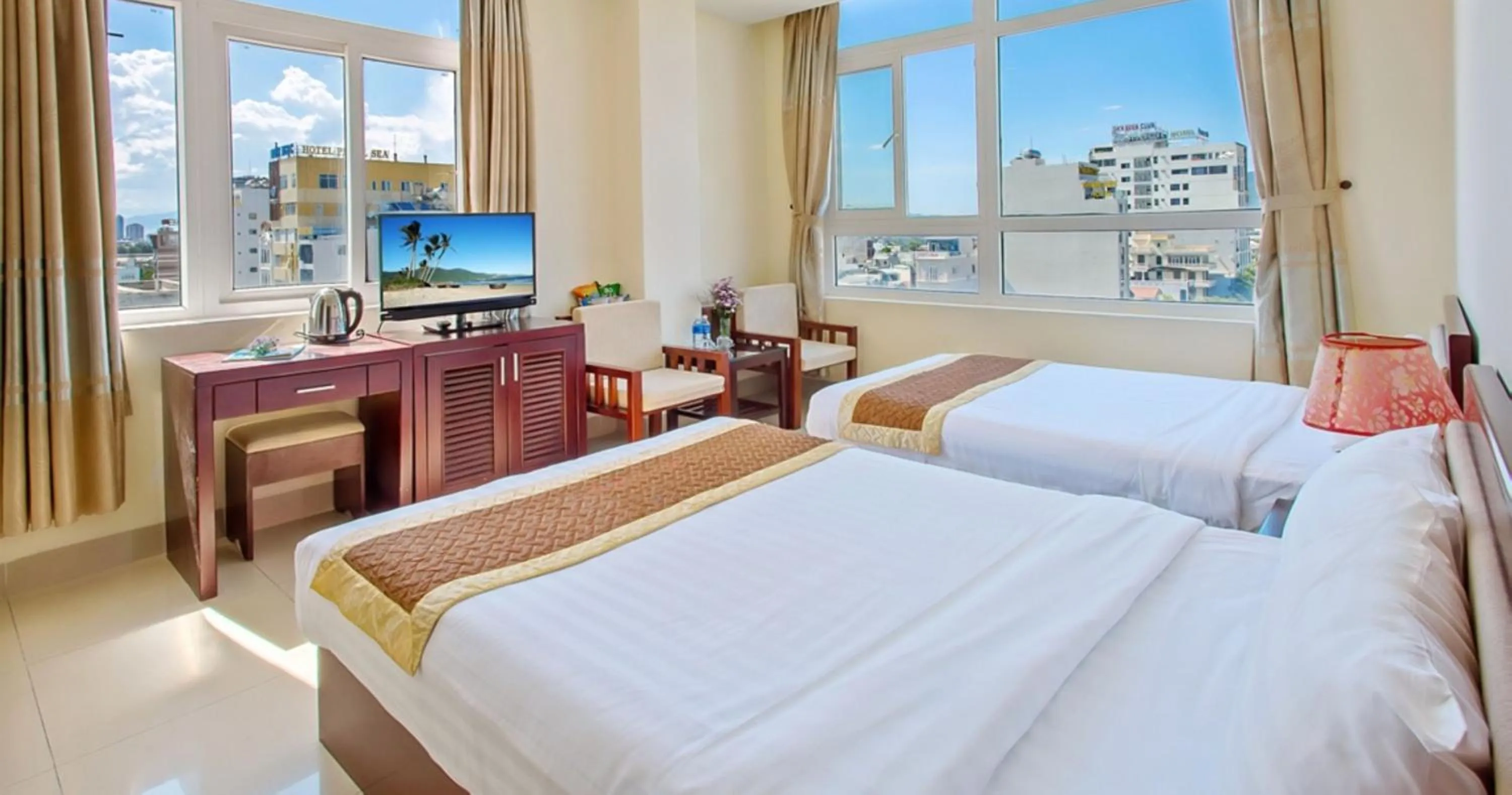Bed in Sunview Beach Hotel Danang
