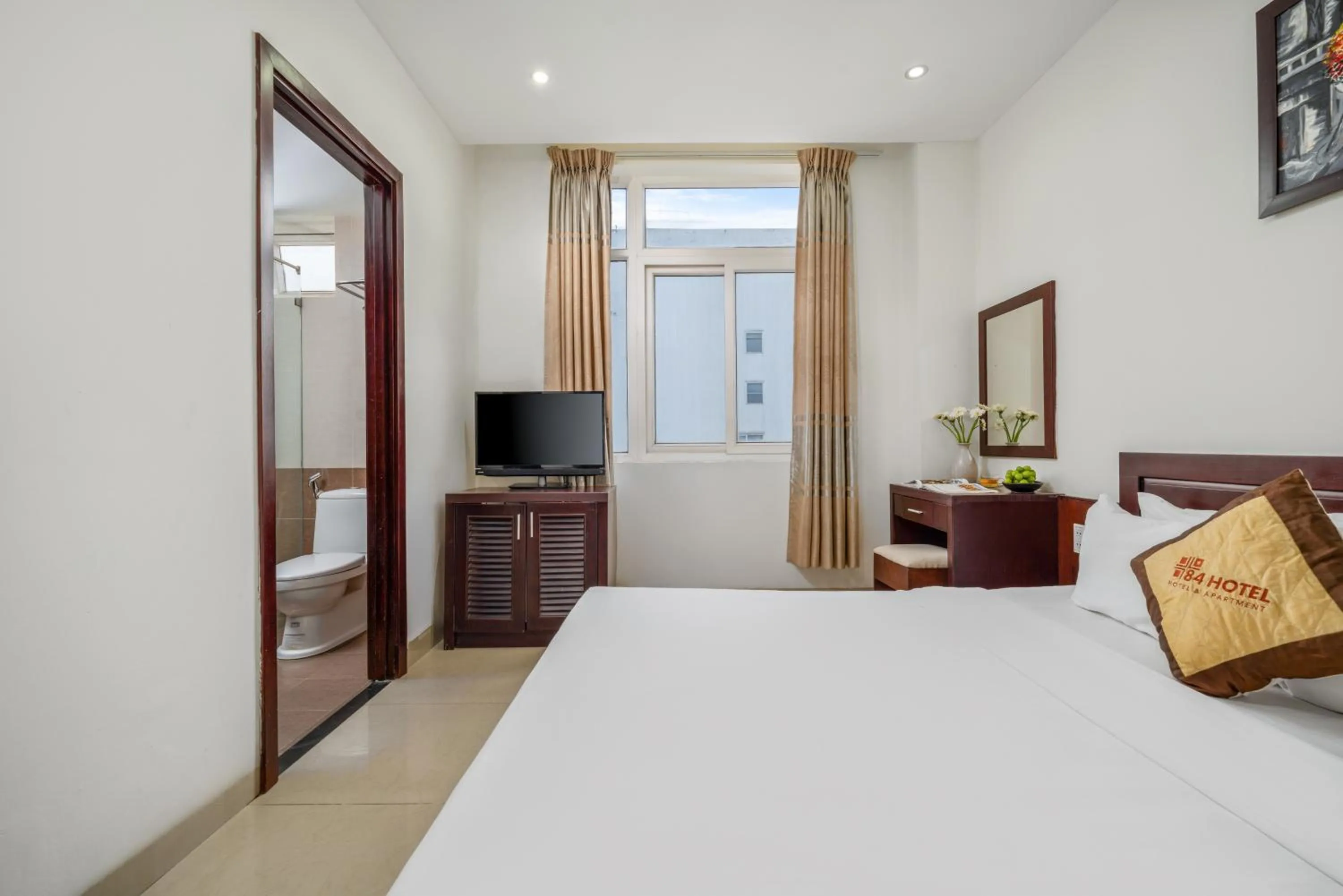 Bedroom, Bed in Sunview Beach Hotel Danang