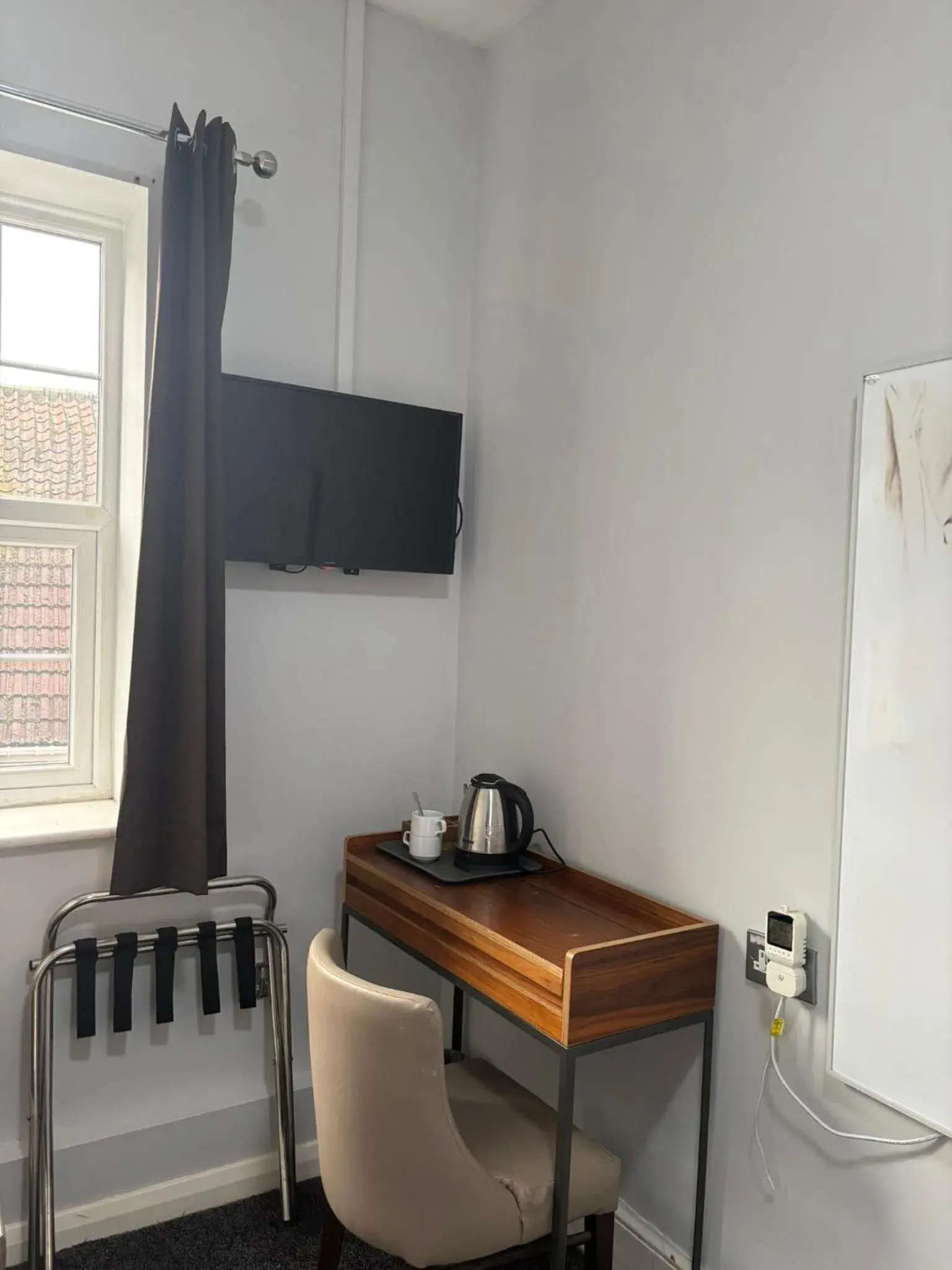 Single Room with Shower - single occupancy in White Hart Hotel Single Room with Shower - single occupancy in White Hart Hotel