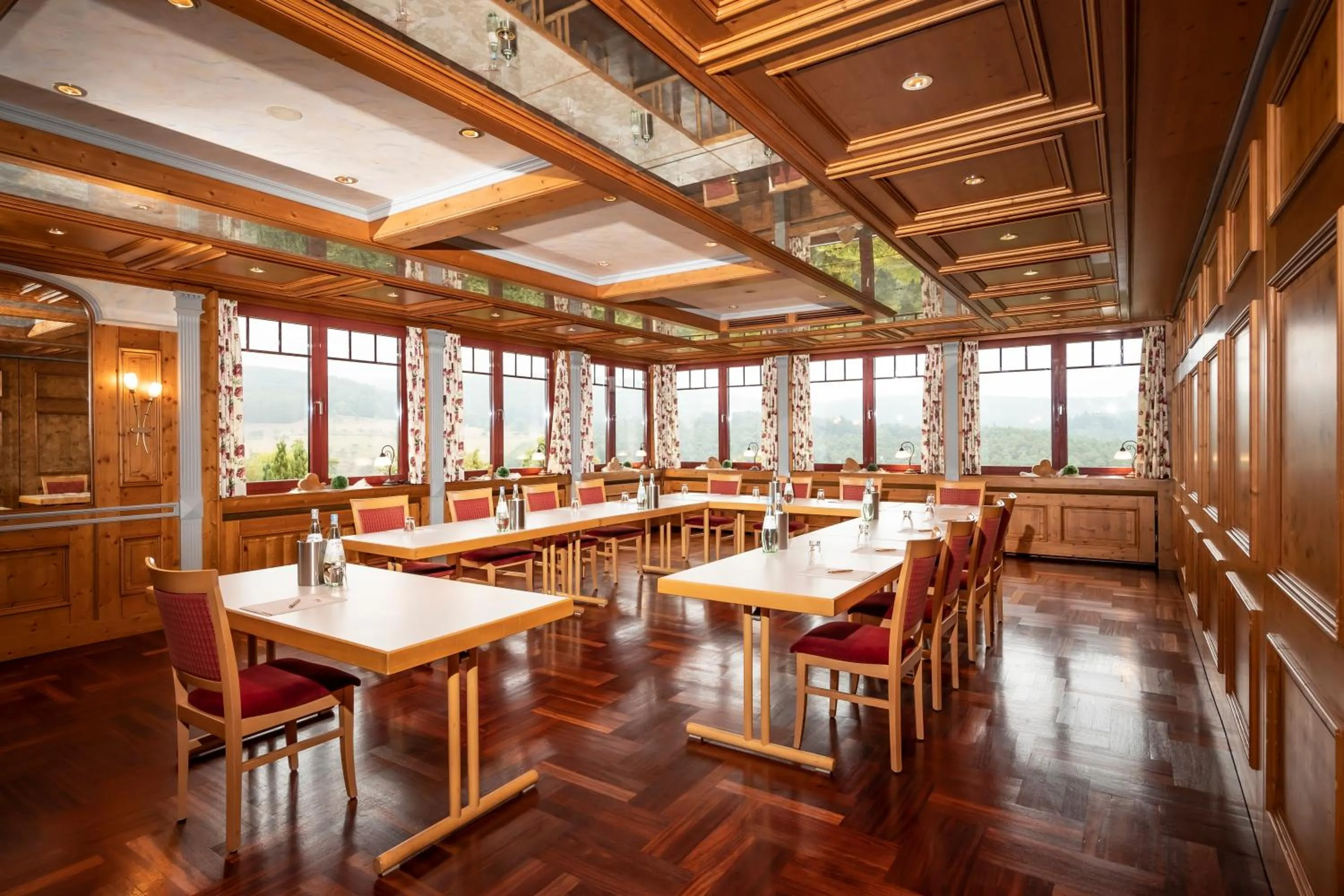 Meeting/conference room in PANORAMA Hotel Heimbuchenthal
