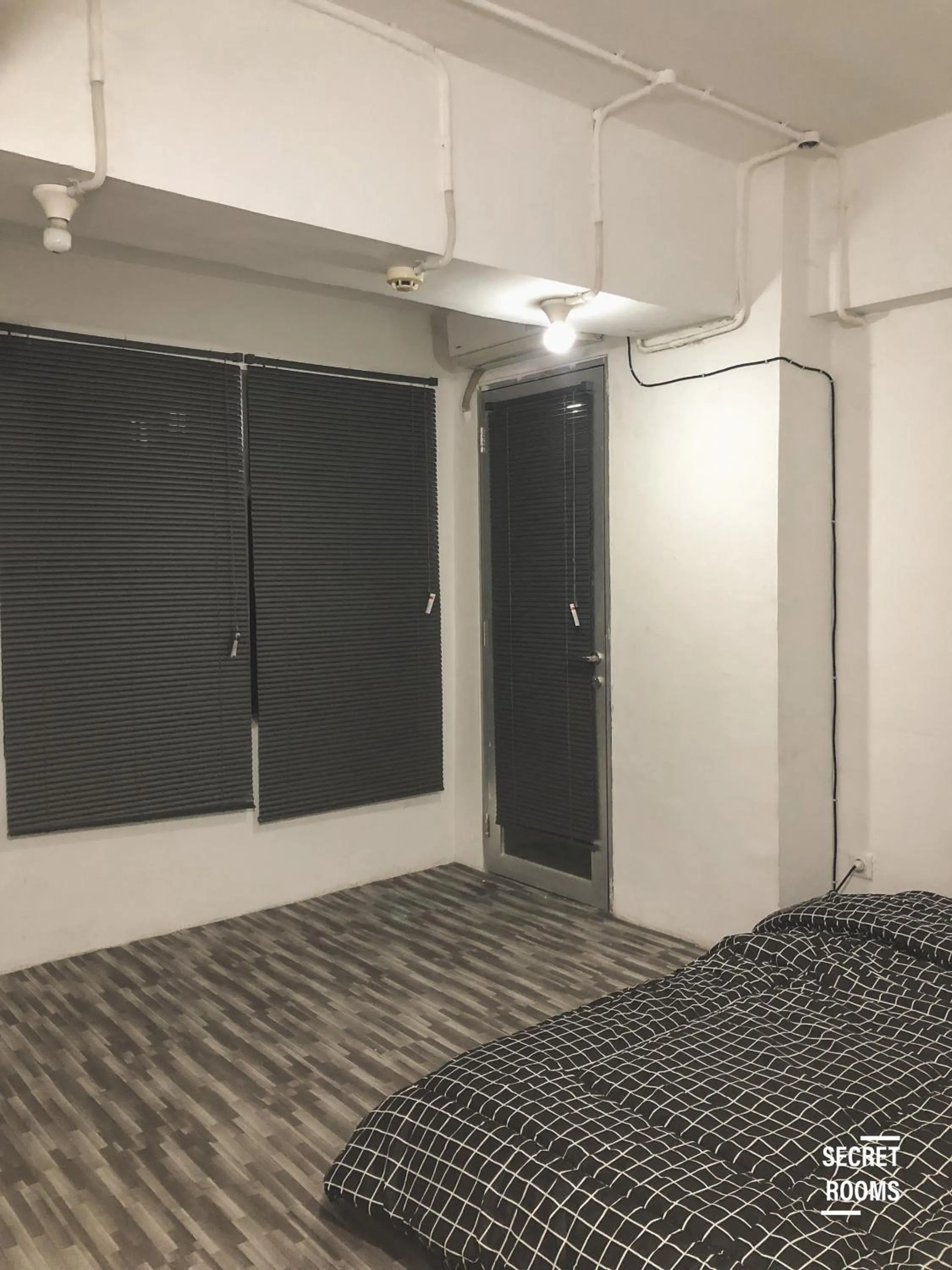 Bedroom, Bed in The Jarrdin Apartement by Secret Rooms