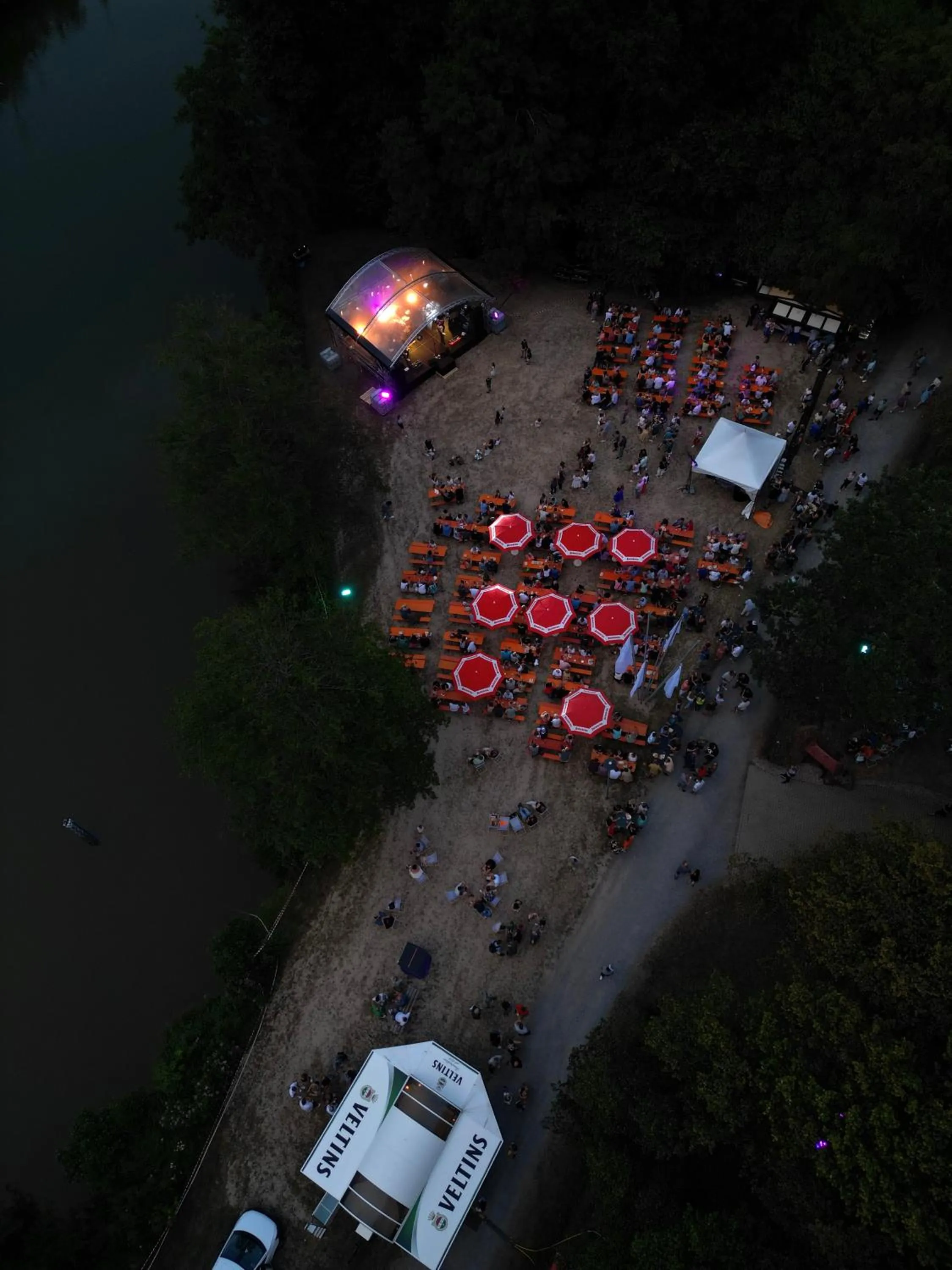 Night in Hotel-Restaurant Kreuzberghof Tagungs- und Veranstaltungshotel