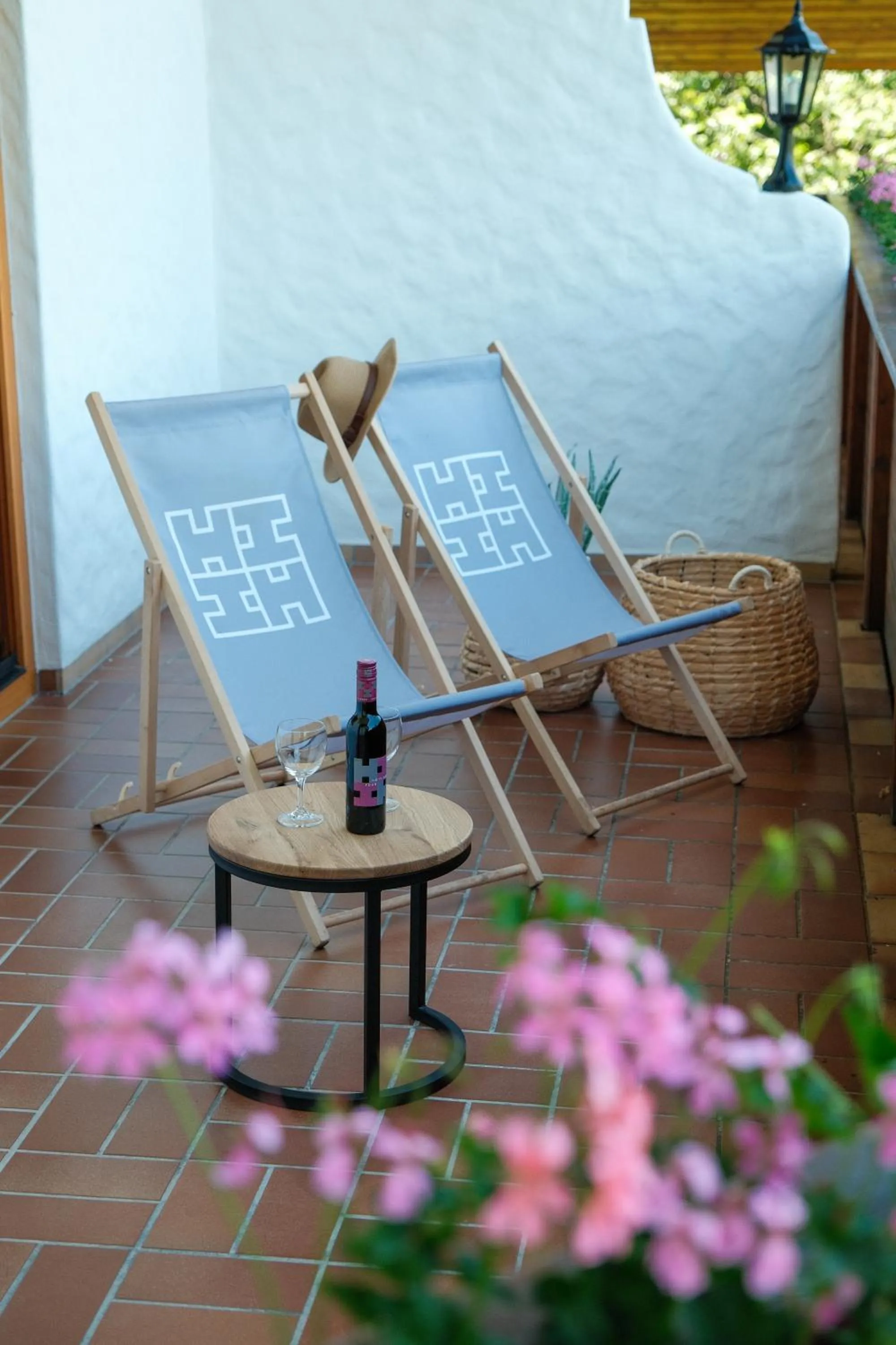 Balcony/Terrace in Hotel-Restaurant Kreuzberghof Tagungs- und Veranstaltungshotel