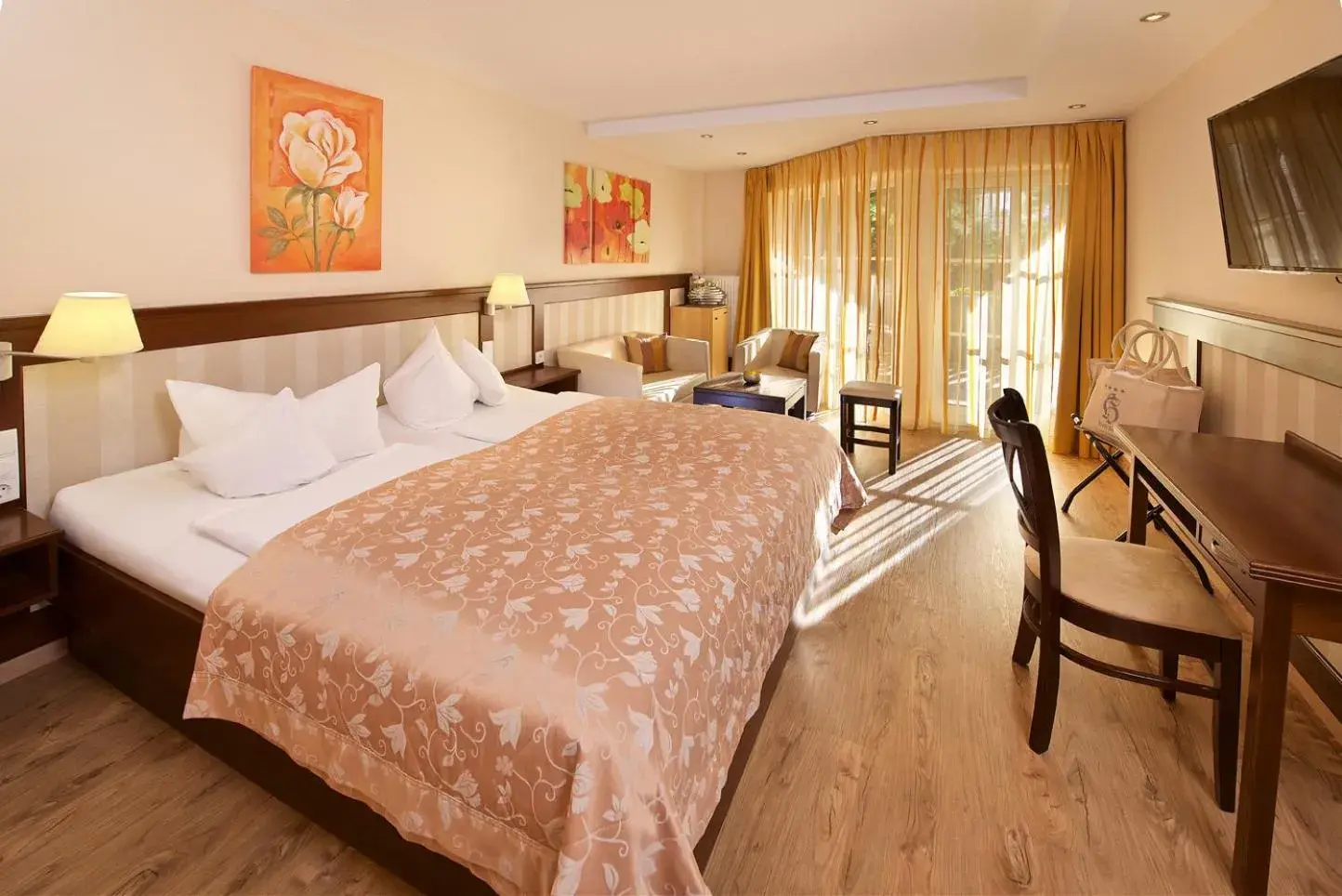 Double Room Comfort Superior in Hotel Hirsch Double Room Comfort Superior in Hotel Hirsch