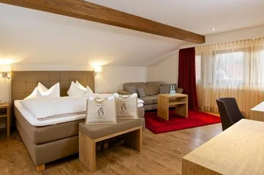 Bed in Hotel Hirsch