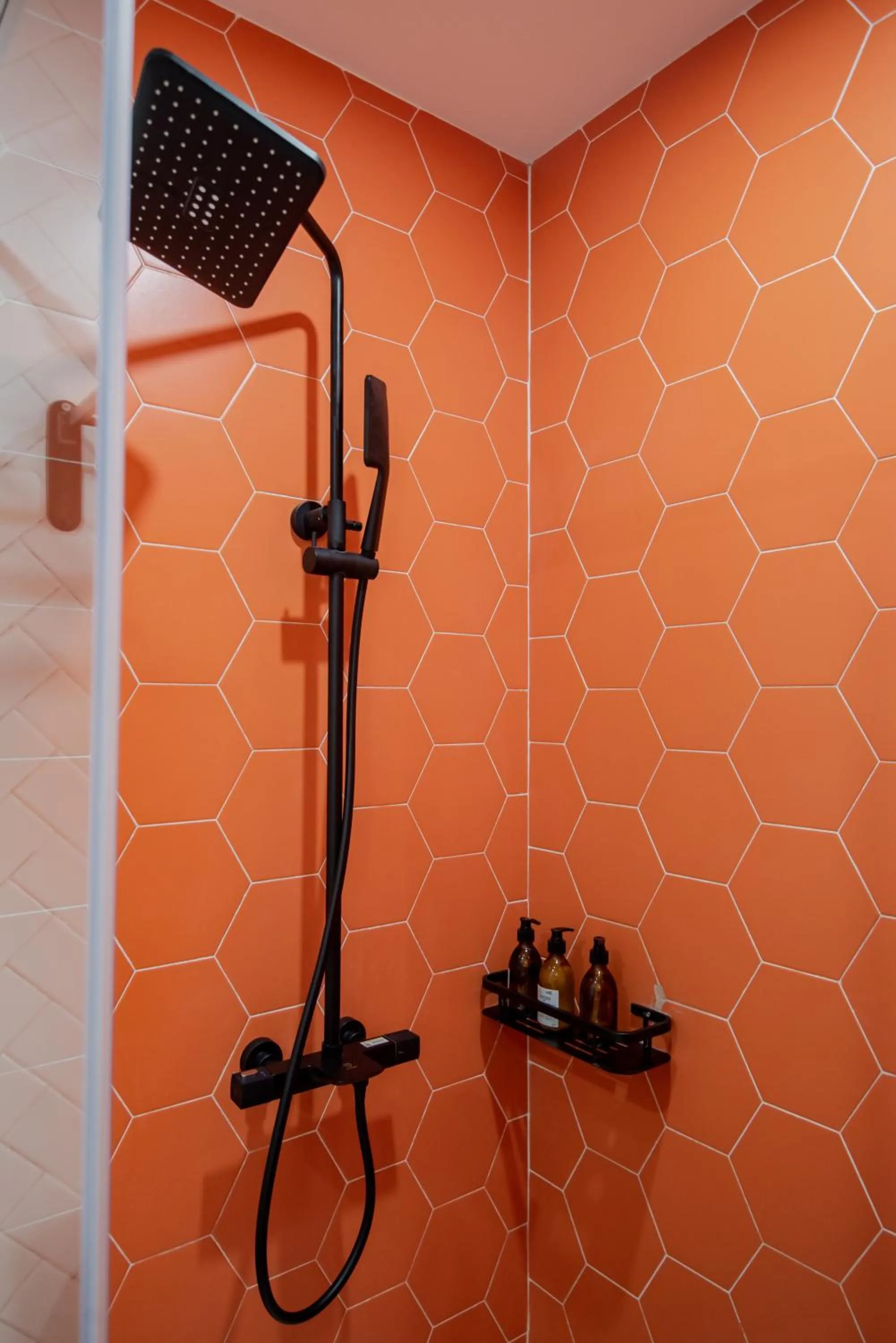 Bathroom in Palette Collect's Boutique Hotel Ha Long