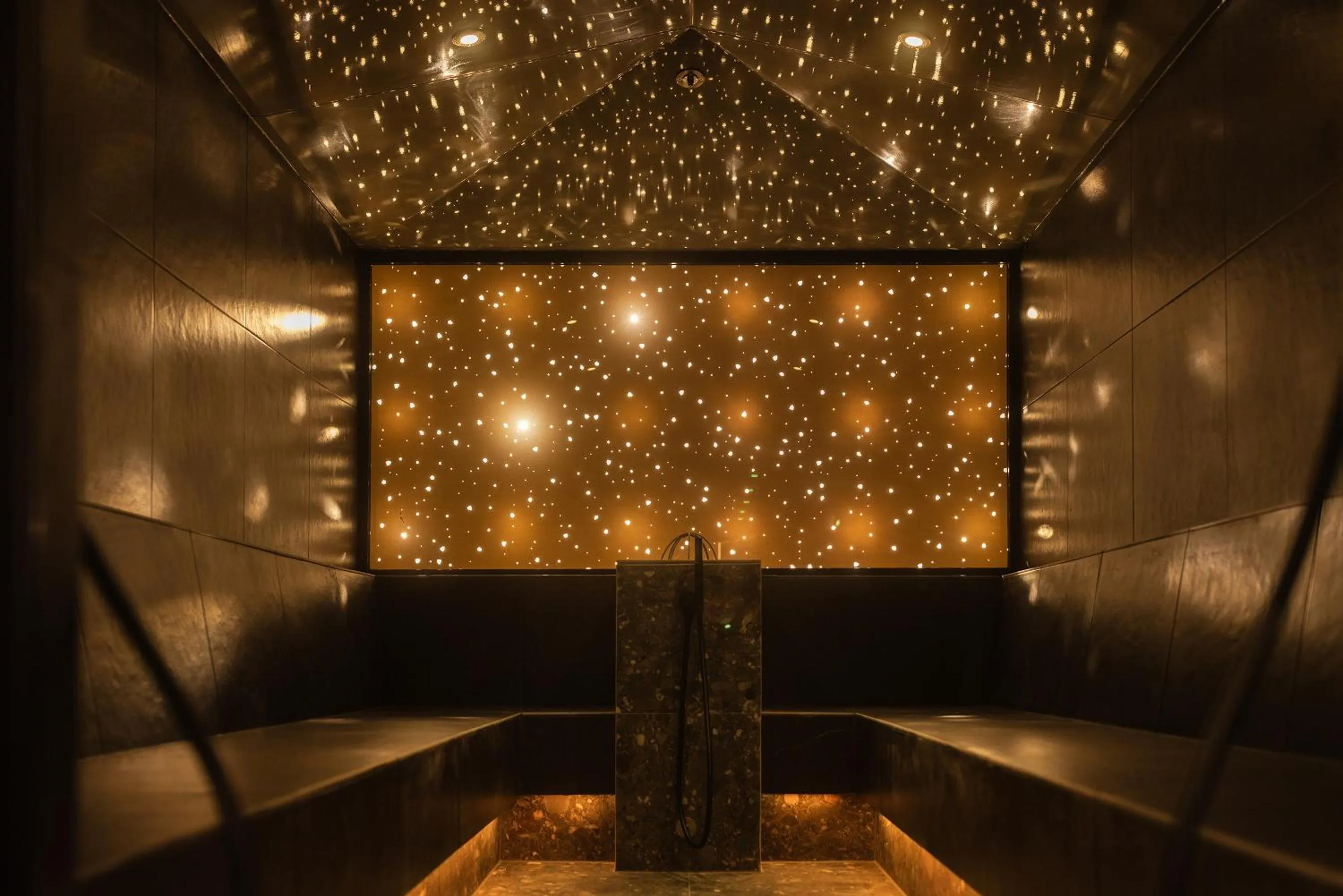 Steam room in Hotel Franks