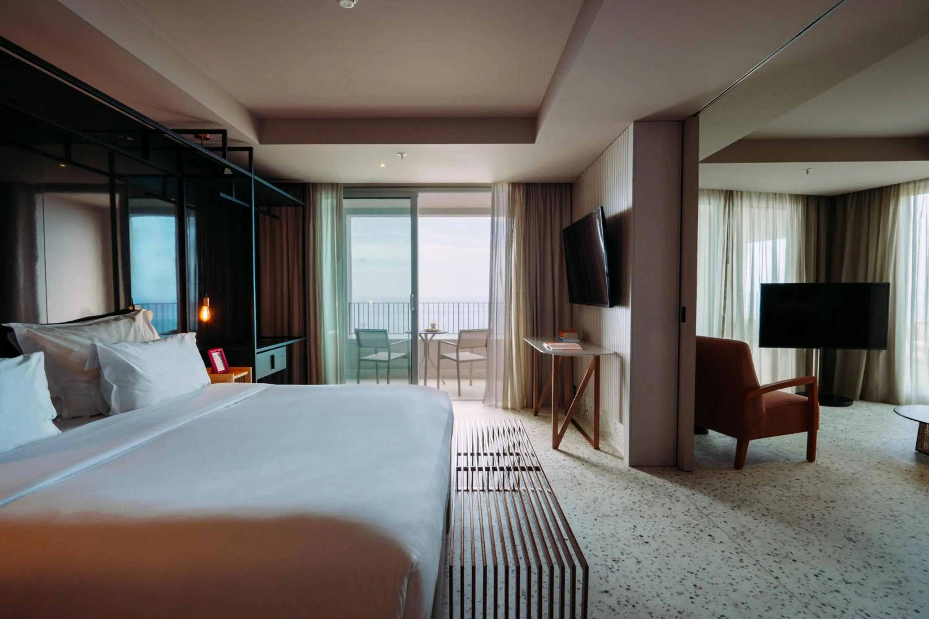 Bed in NEXT - by Savoy Signature