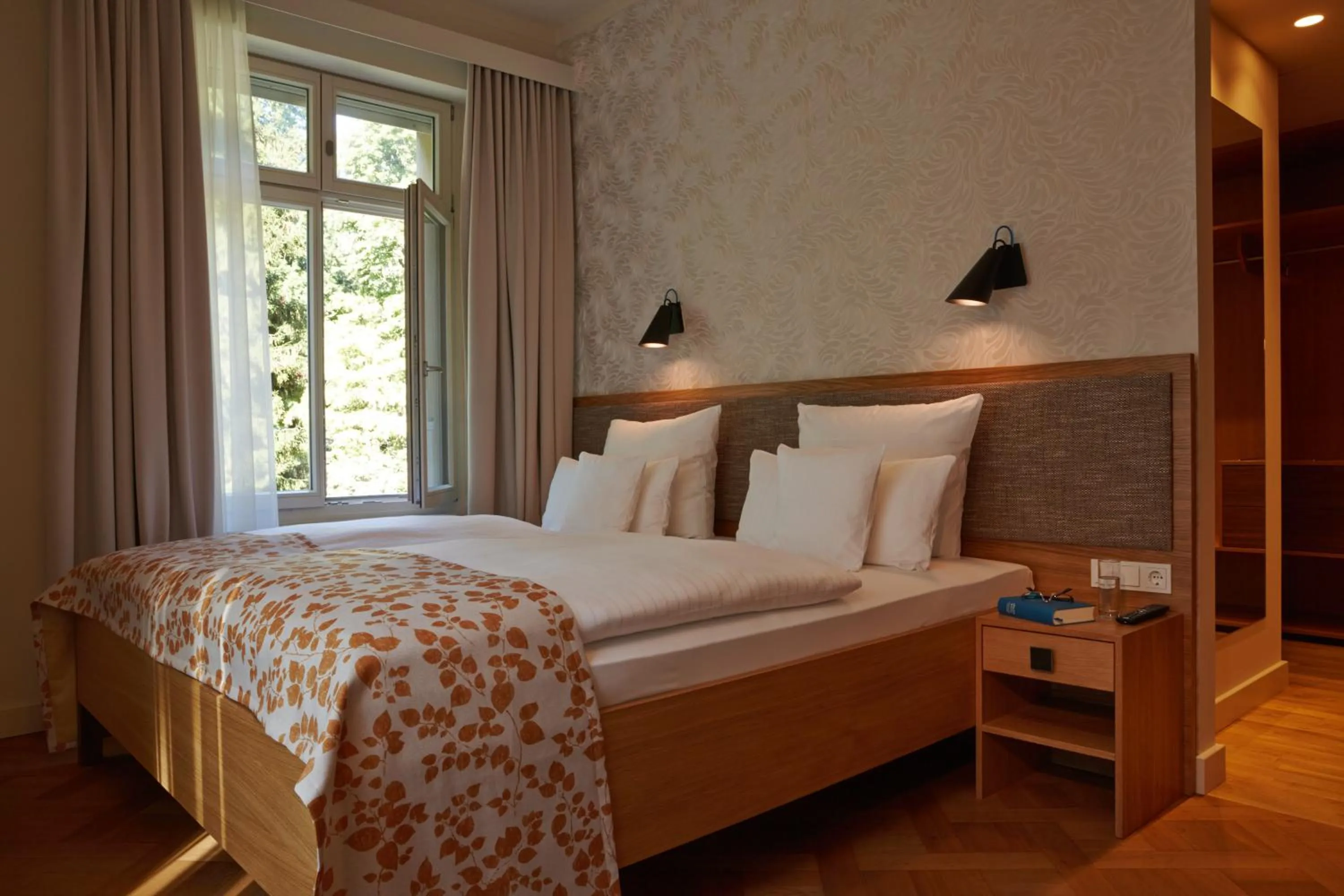 Decorative detail, Bed in Hotel Bad Schachen