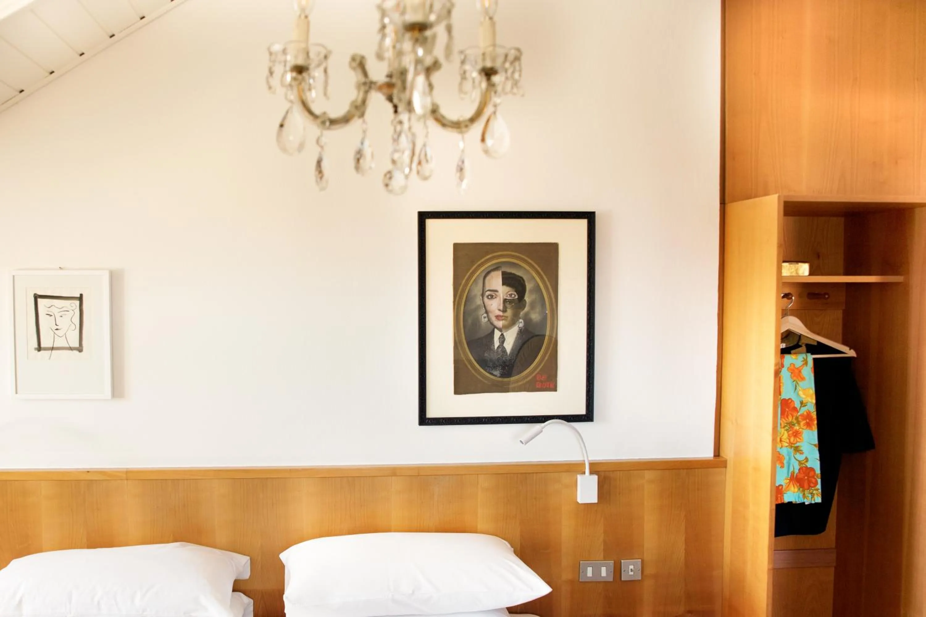 Bed in Weisses Rössl