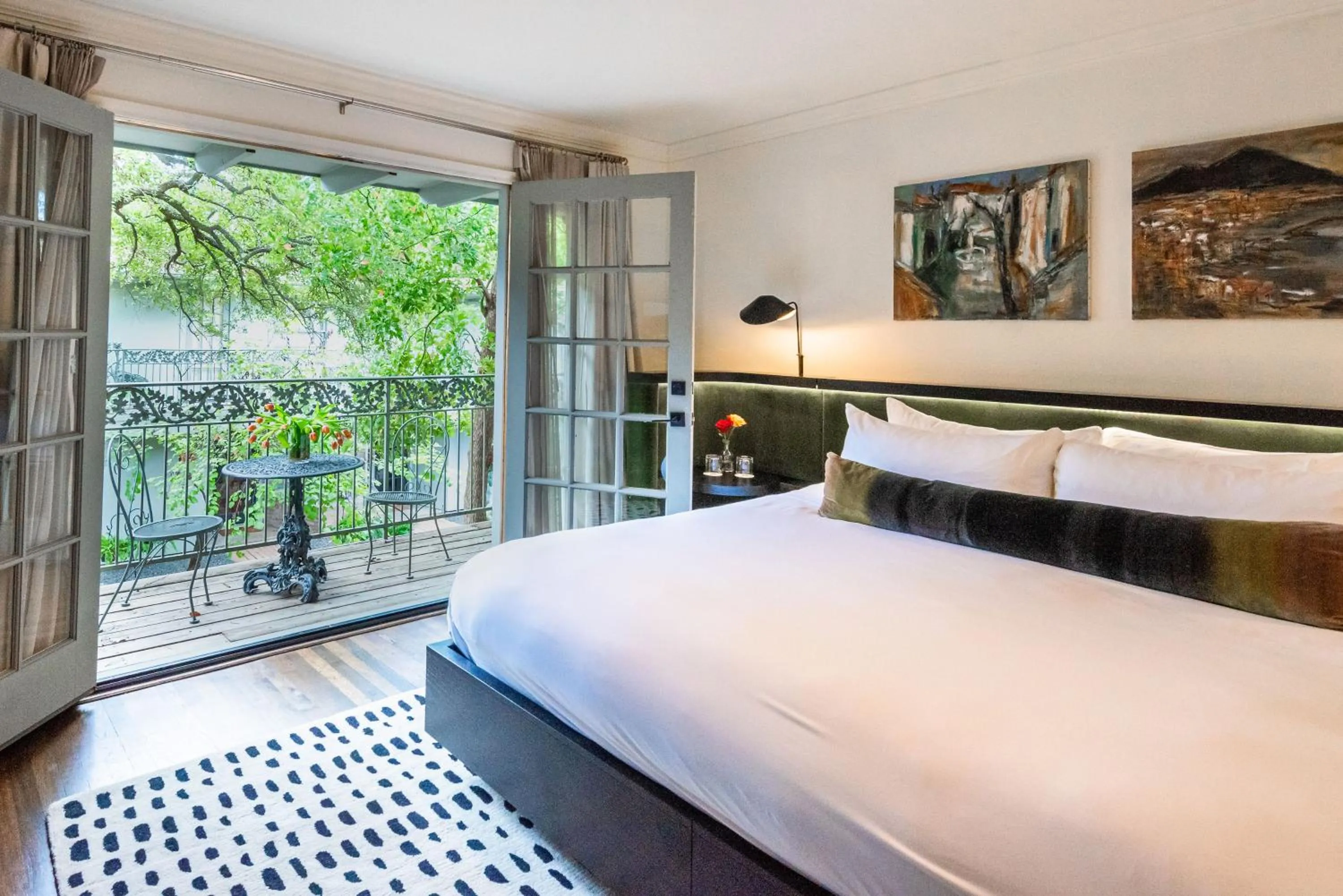 Bed in La Colombe d'Or Hotel