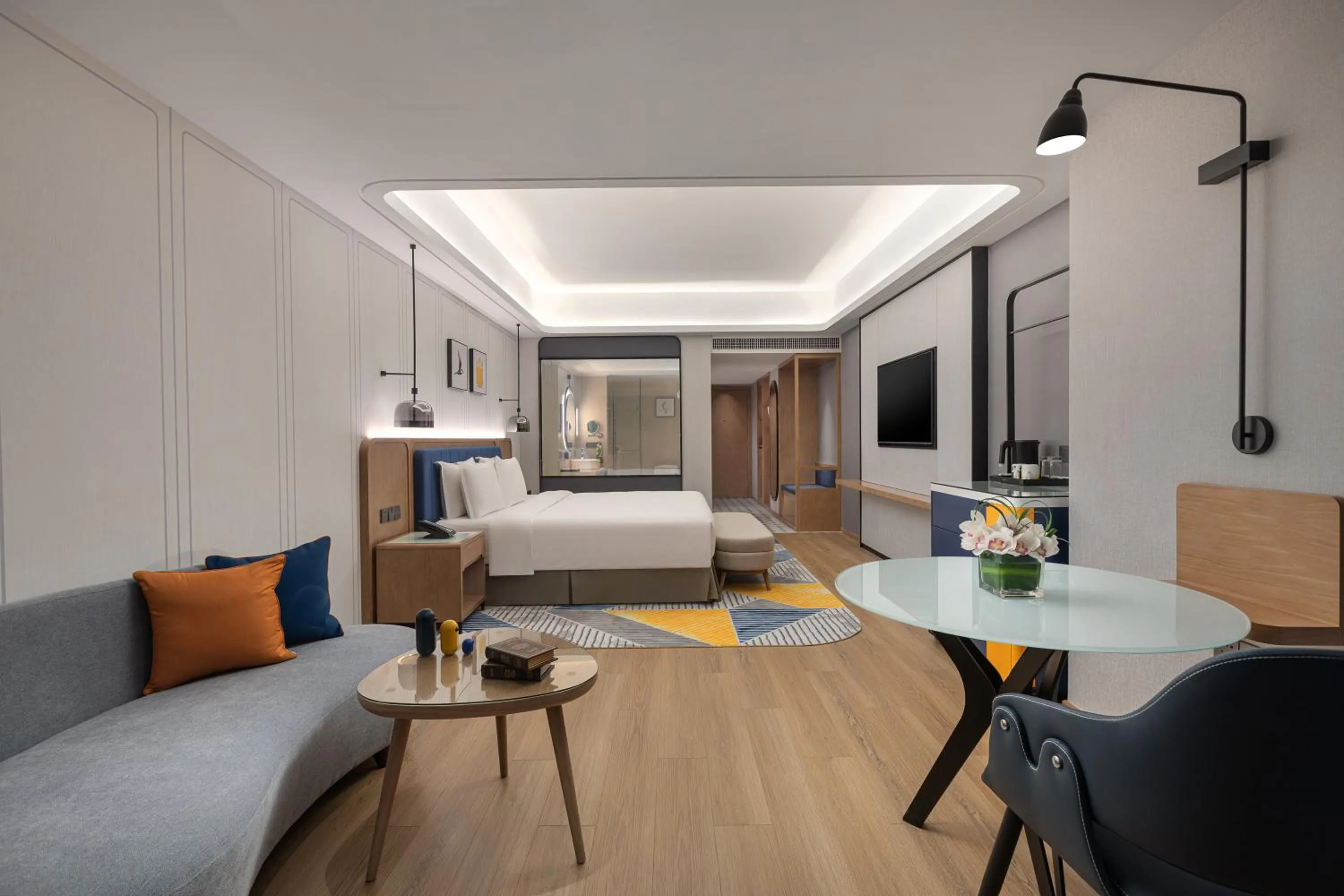 Bed in voco Guangzhou Shifu by IHG