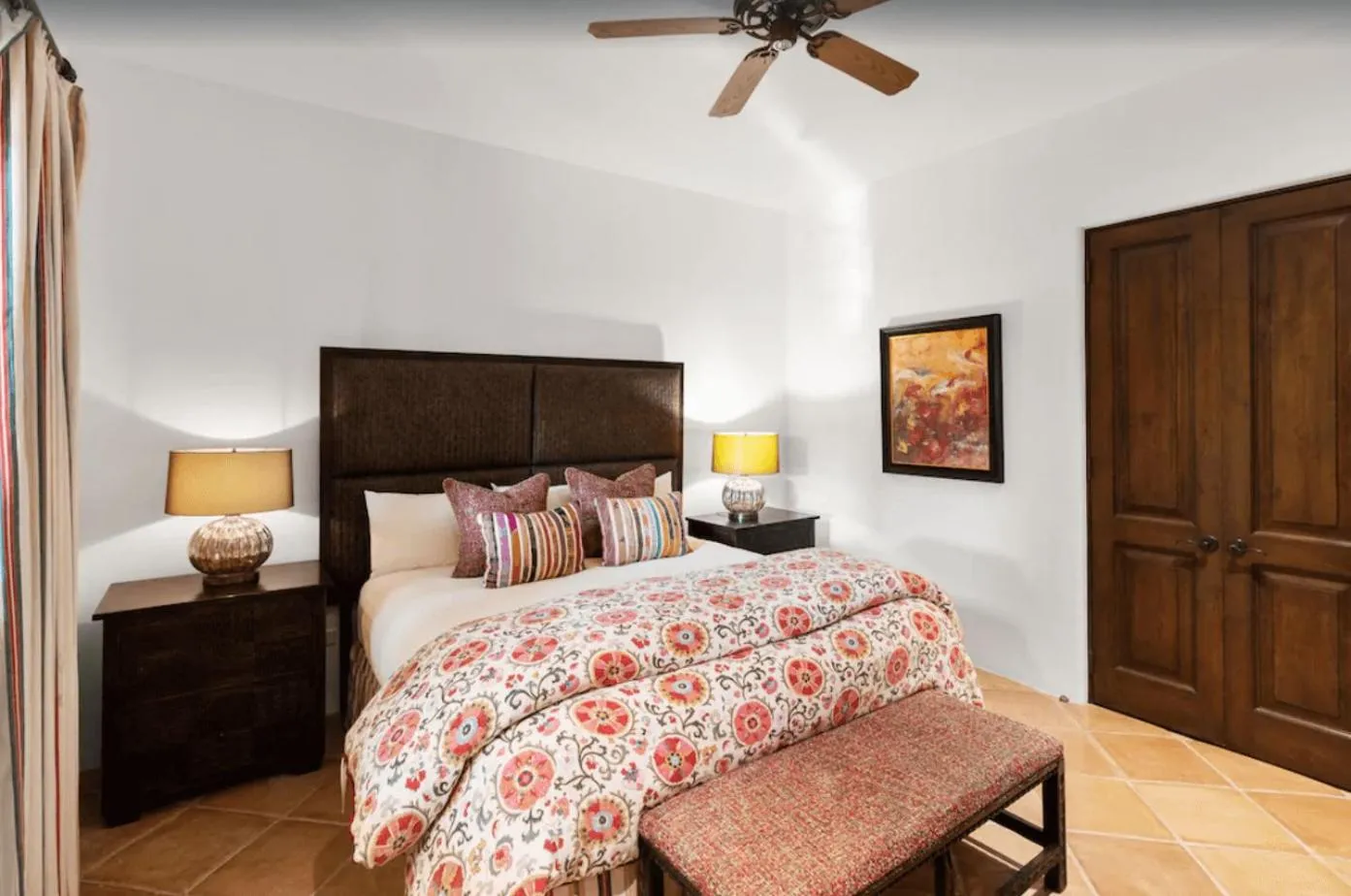 Best Executive-Style Luxury Residence on Property