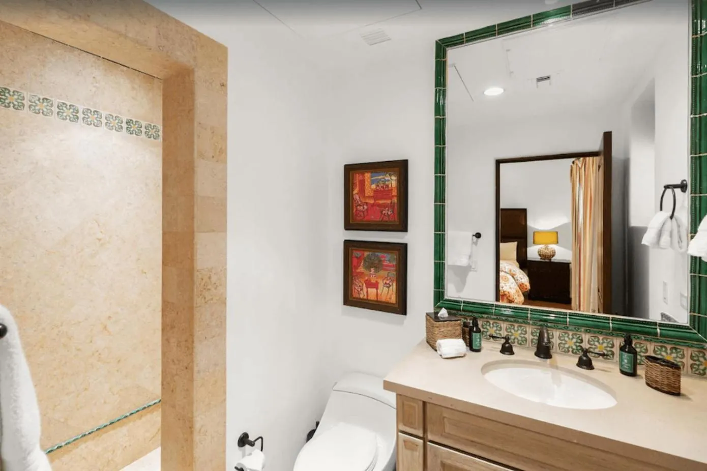 Best Executive-Style Luxury Residence on Property