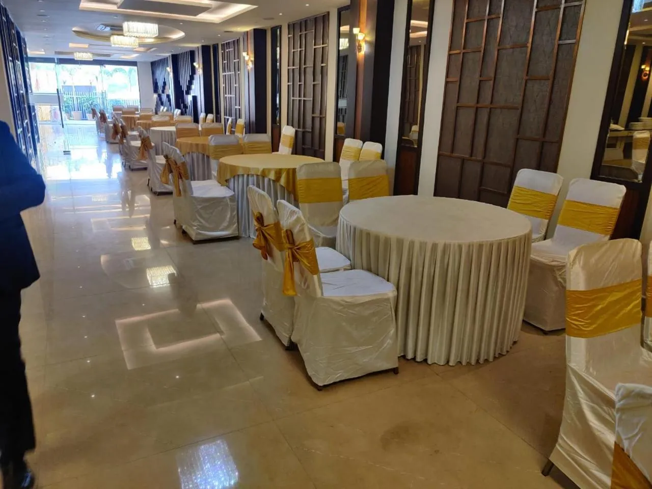 Banquet/Function facilities in Paras inn