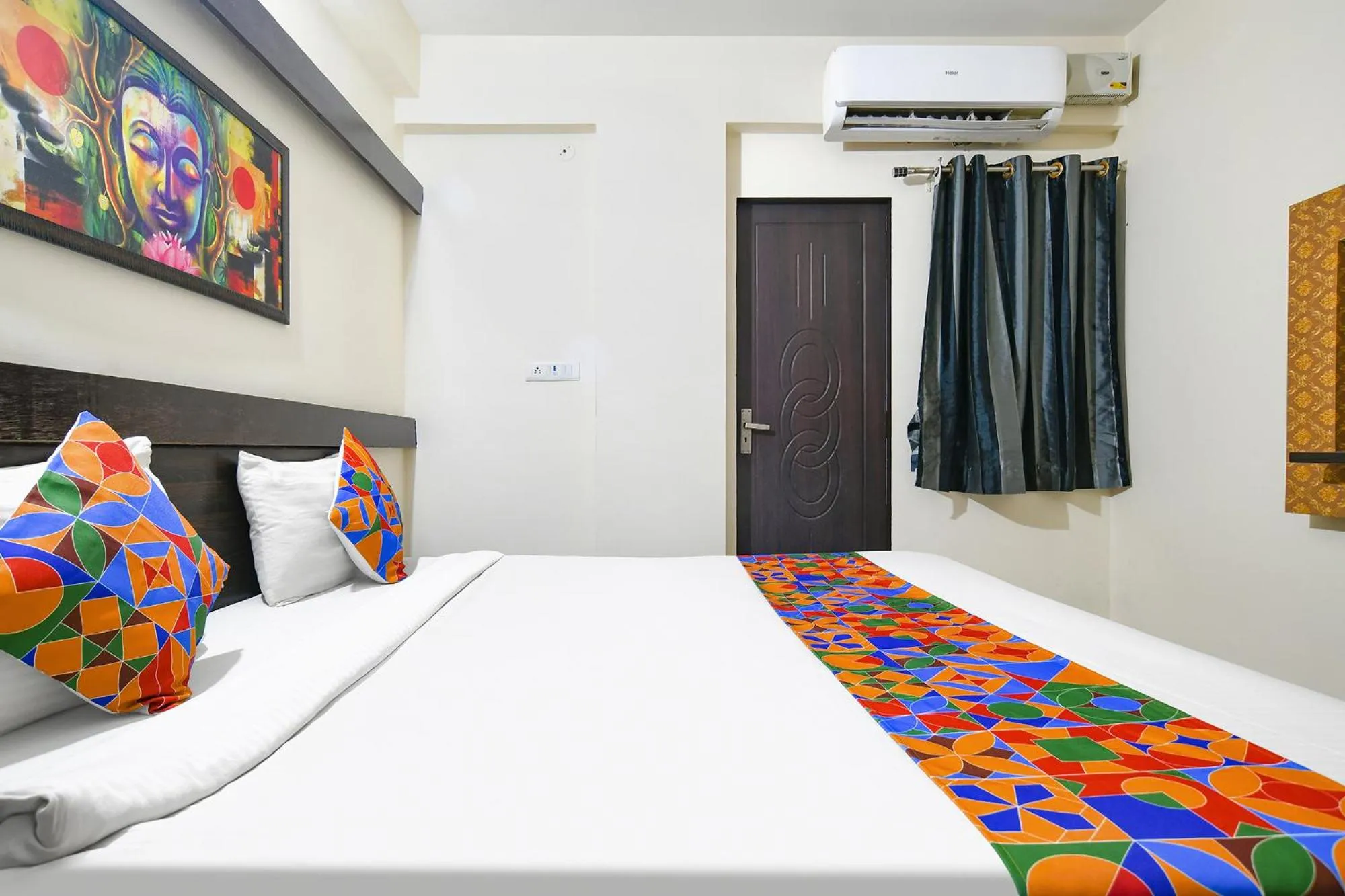 Bed in Via Golden Villa