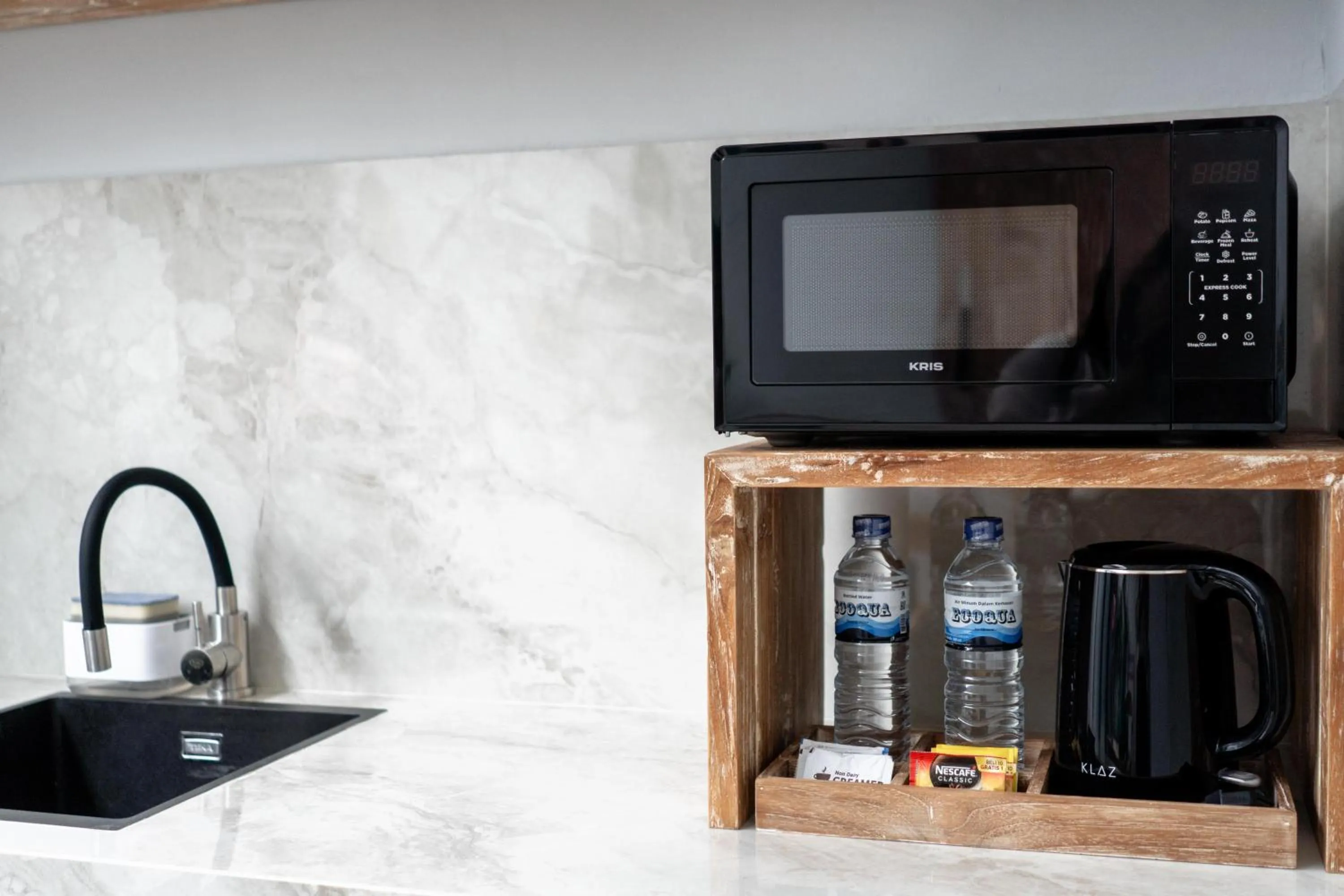 Coffee/tea facilities in The Eight Villa & Rooms Bali - Seminyak