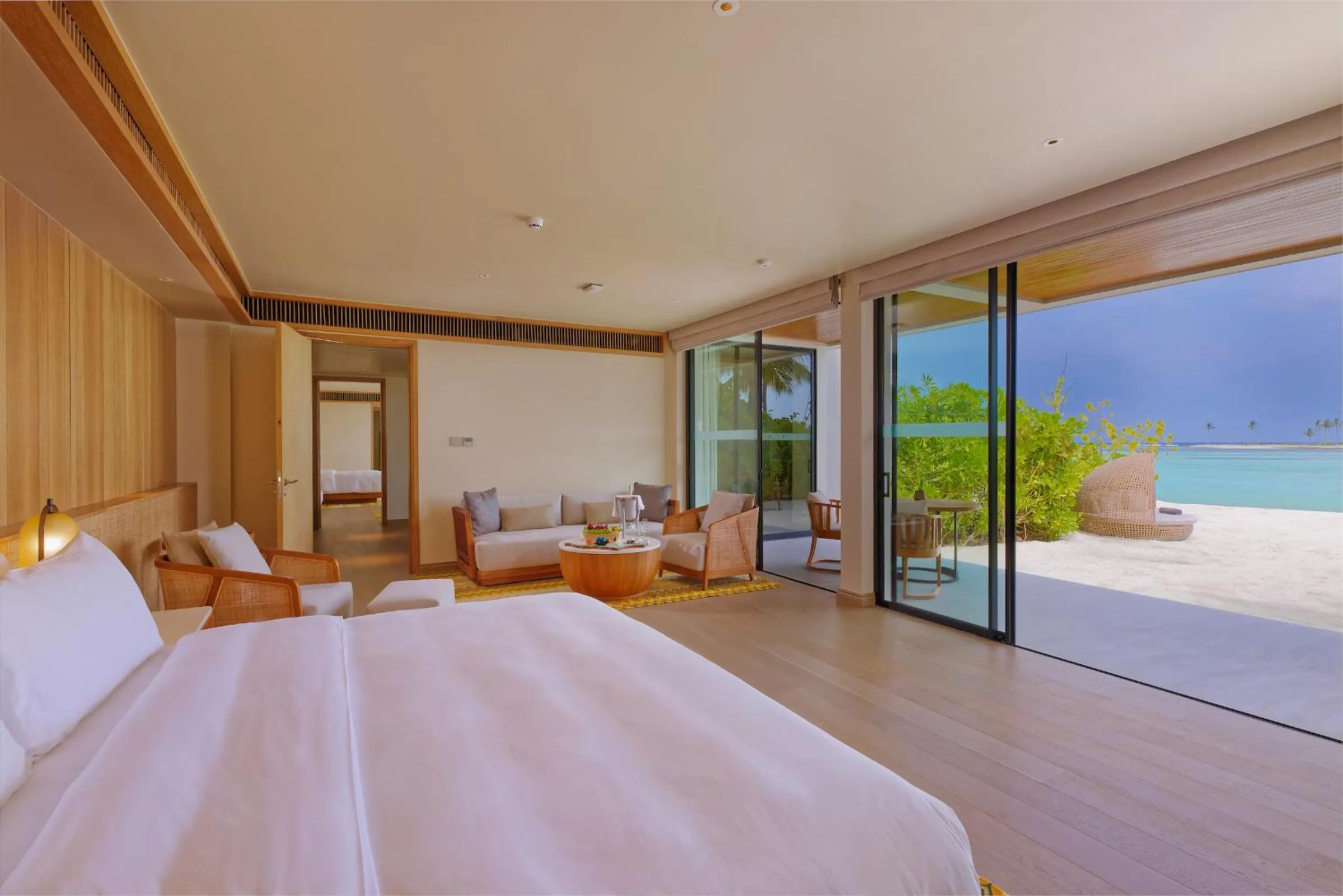 Bed in Kuda Villingili Maldives, Free Return Transfers 03 nights & above