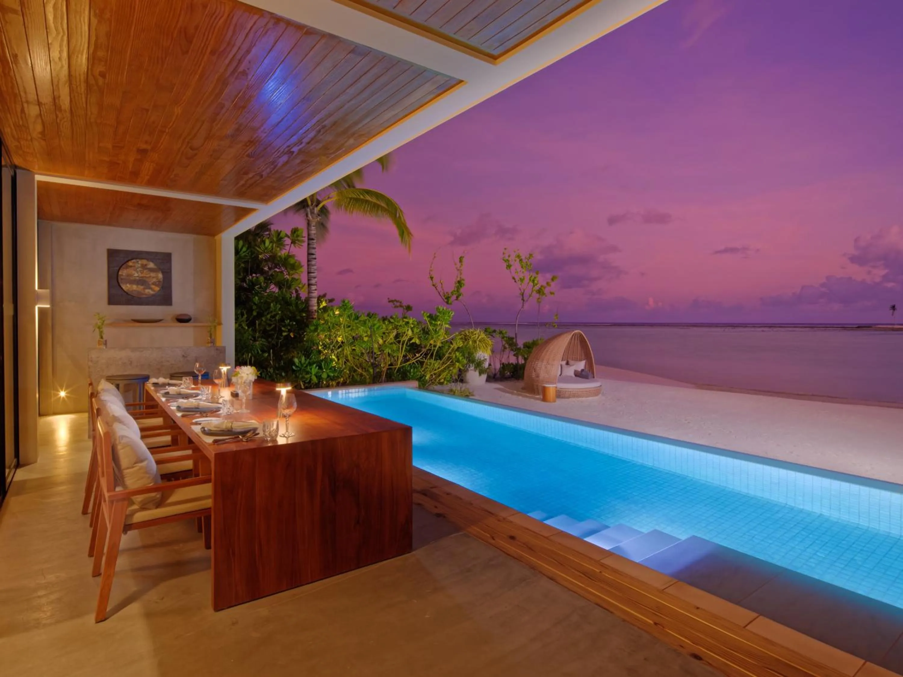 Patio in Kuda Villingili Maldives, Free Return Transfers 03 nights & above