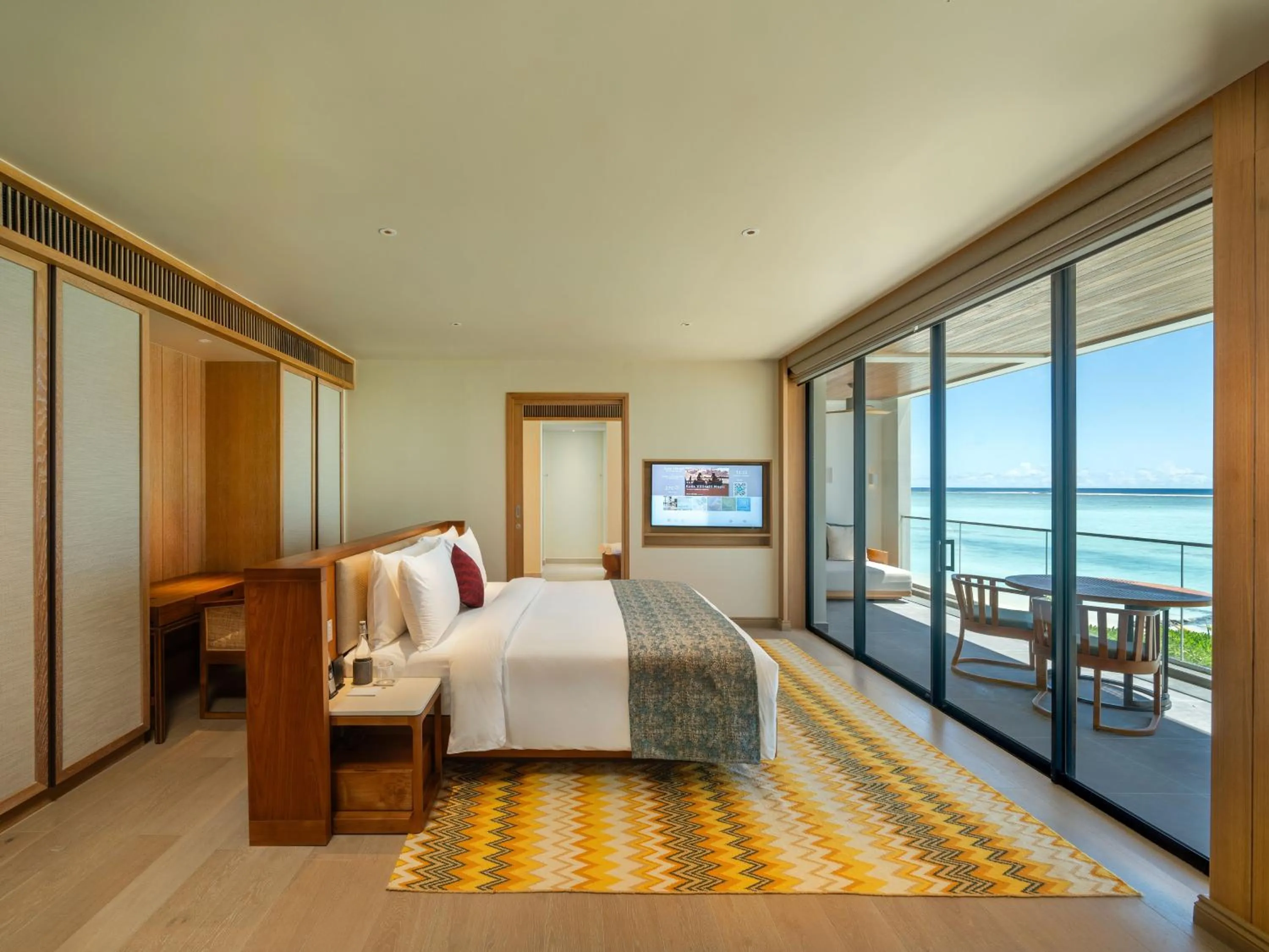 Bed in Kuda Villingili Maldives, Free Return Transfers 03 nights & above