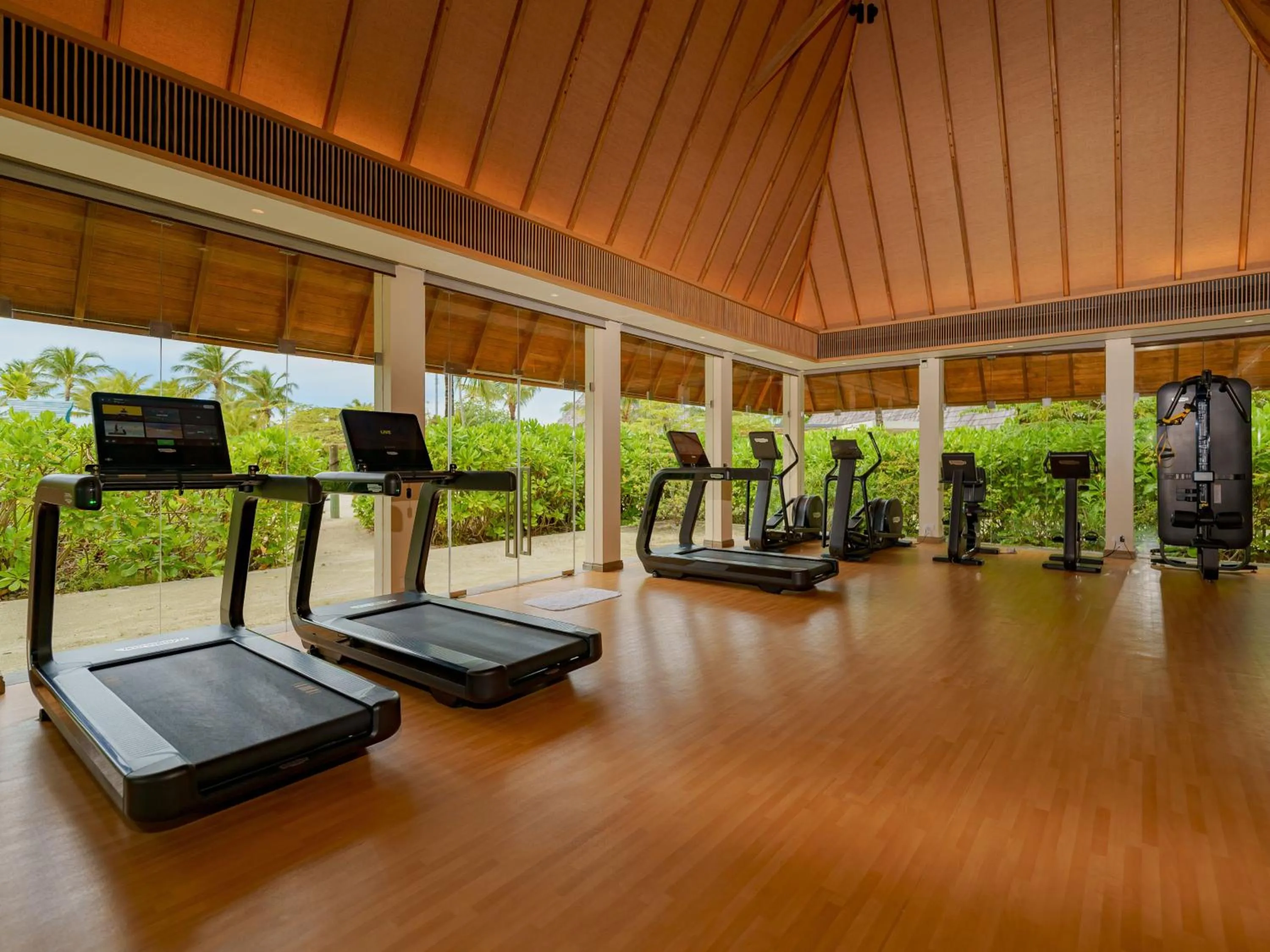 Fitness centre/facilities in Kuda Villingili Maldives, Free Return Transfers 03 nights & above