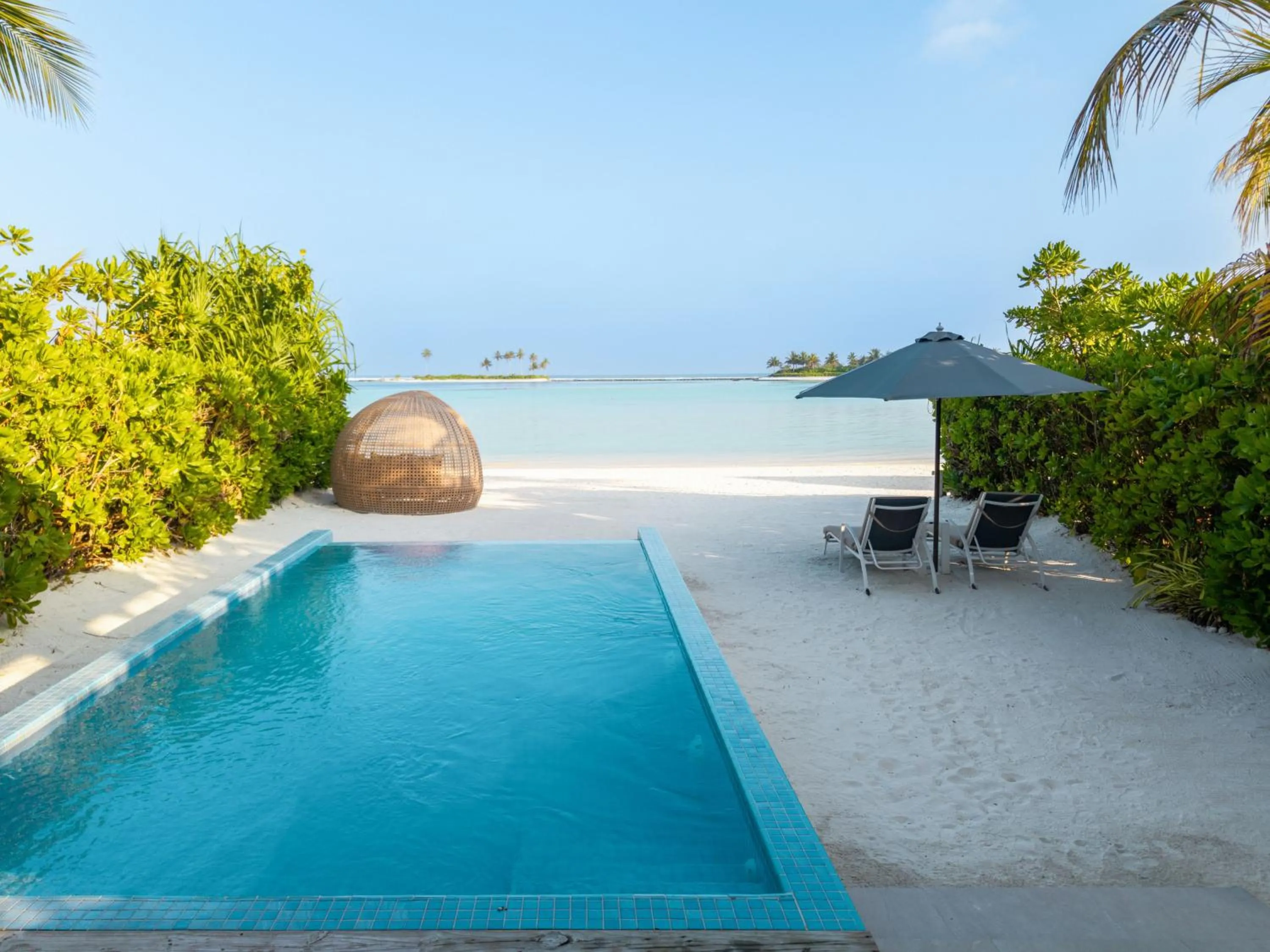 Pool view in Kuda Villingili Maldives, Free Return Transfers 03 nights & above