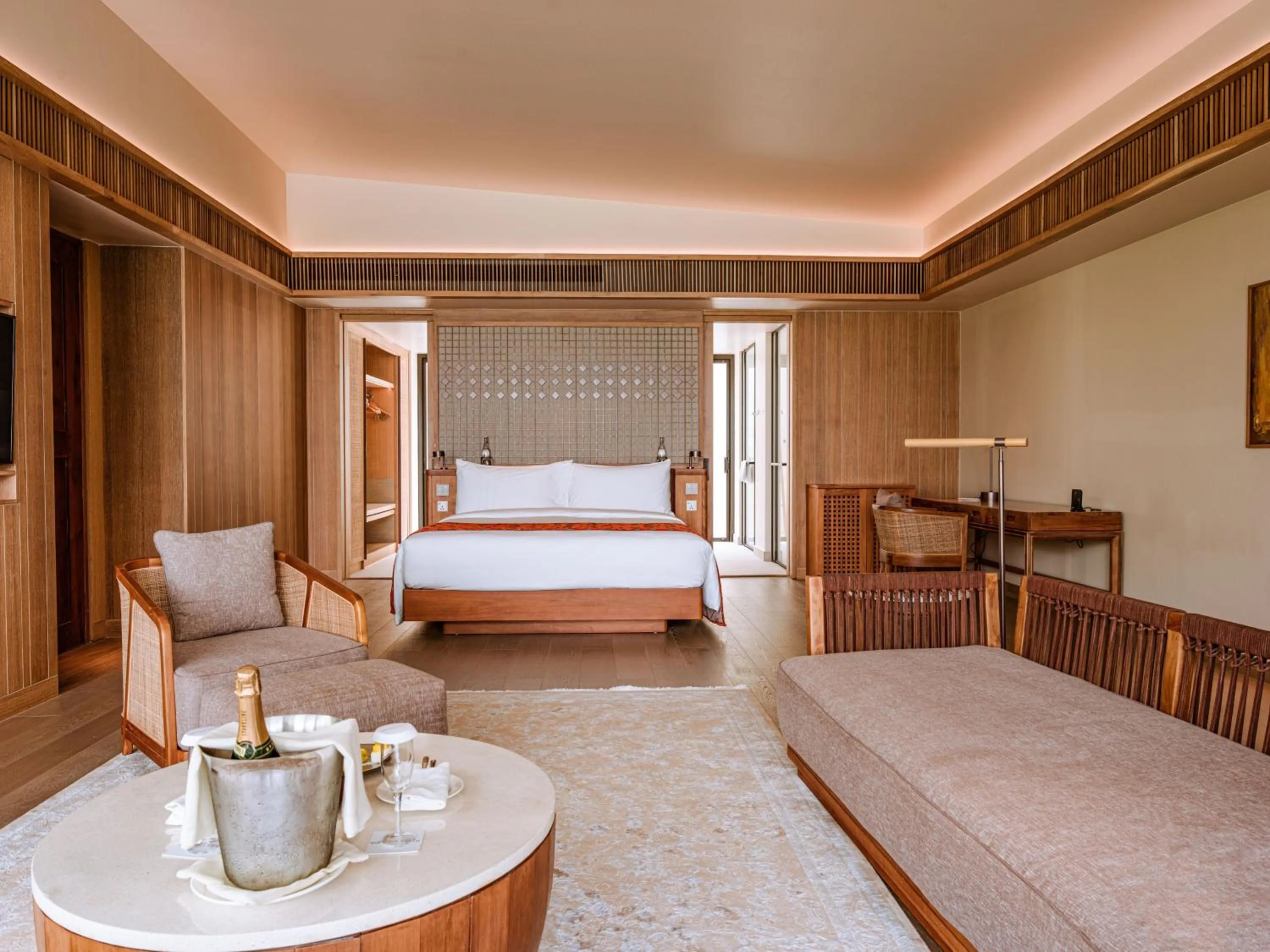 Bed in Kuda Villingili Maldives, Free Return Transfers 03 nights & above