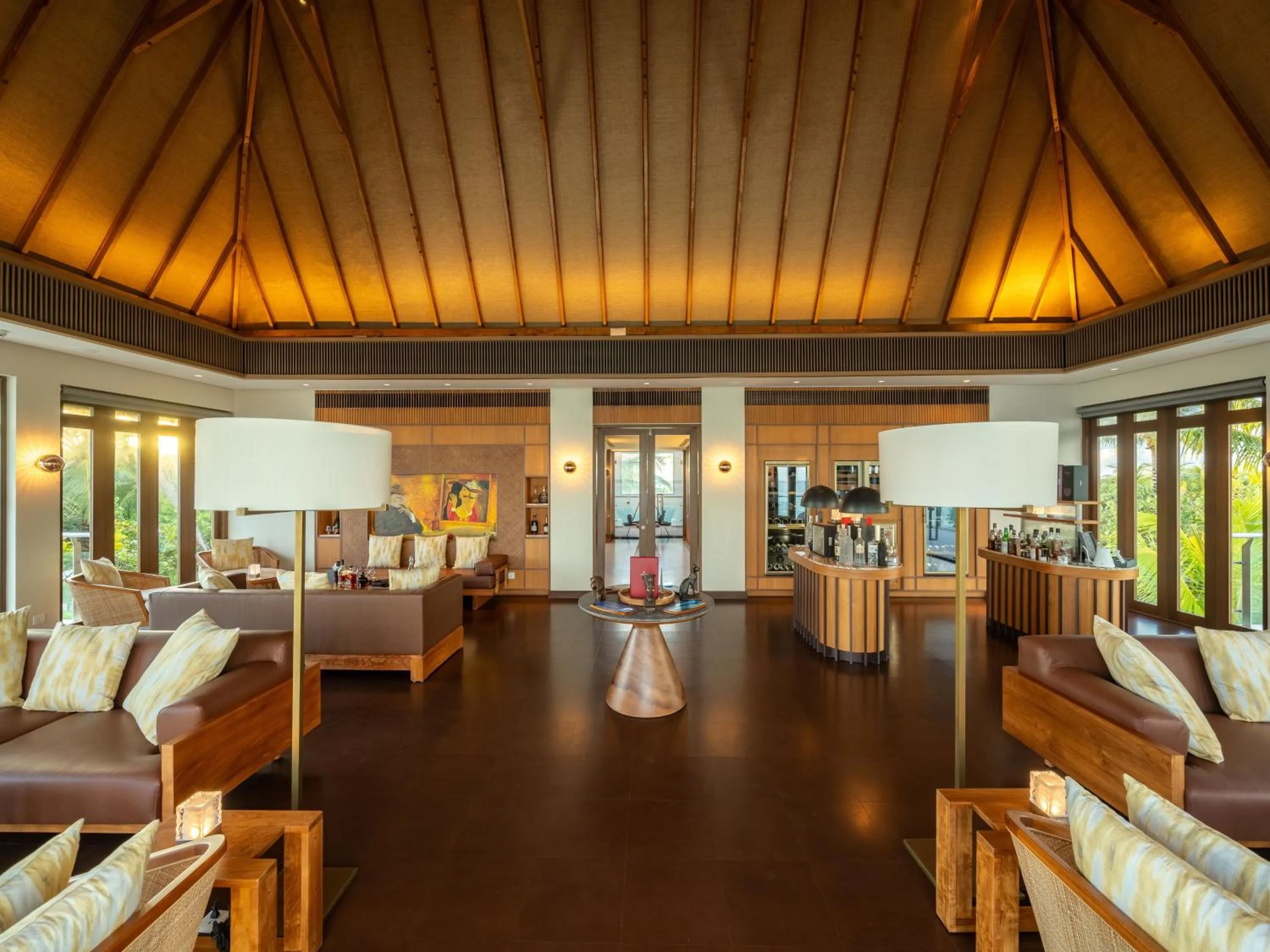 Seating area in Kuda Villingili Maldives, Free Return Transfers 03 nights & above