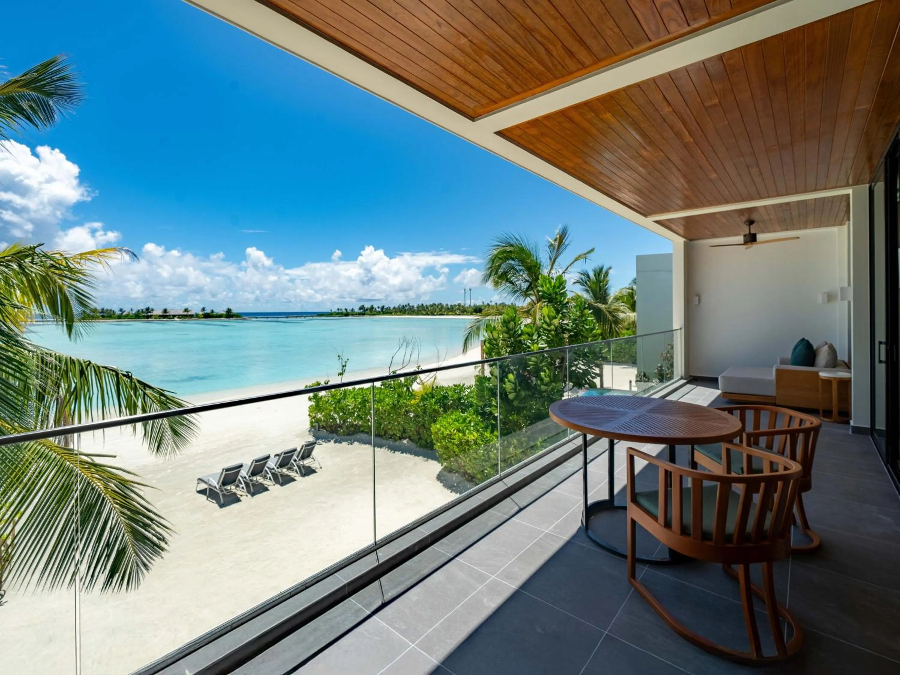 Patio in Kuda Villingili Maldives, Free Return Transfers 03 nights & above