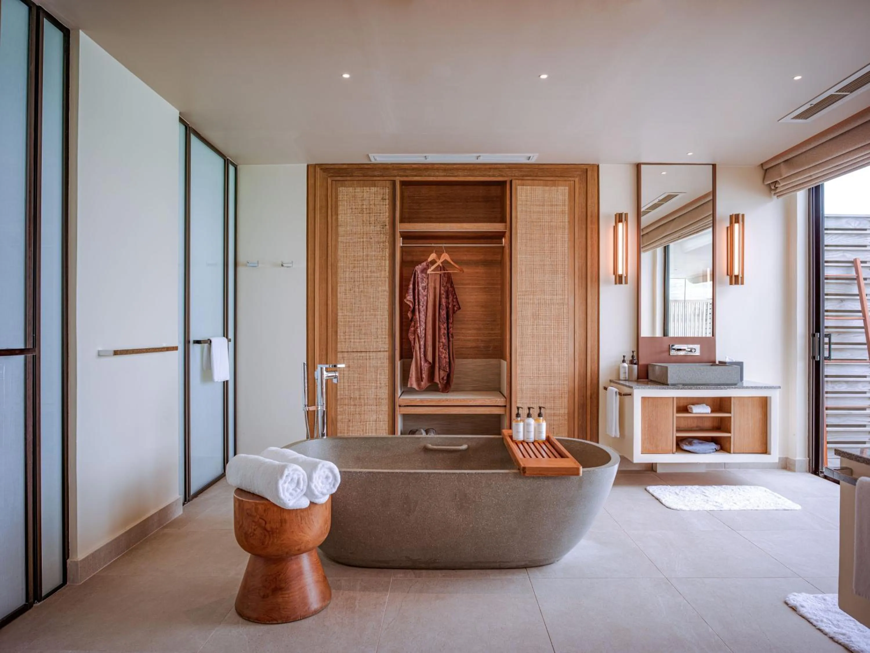 Bathroom in Kuda Villingili Maldives, Free Return Transfers 03 nights & above