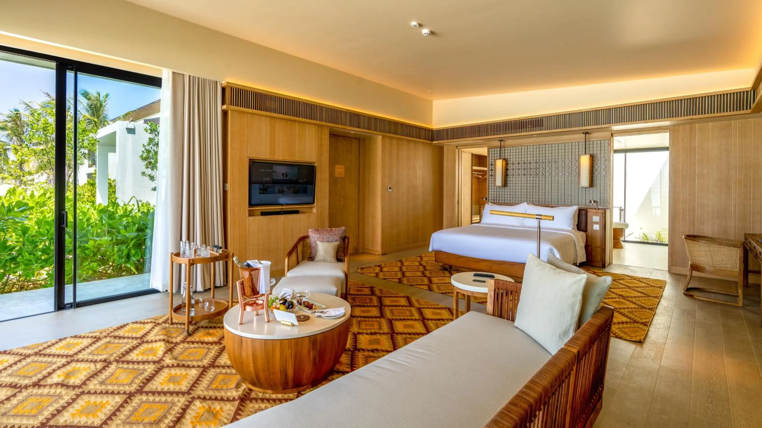 Photo of the whole room, Bed in Kuda Villingili Maldives, Free Return Transfers 03 nights & above