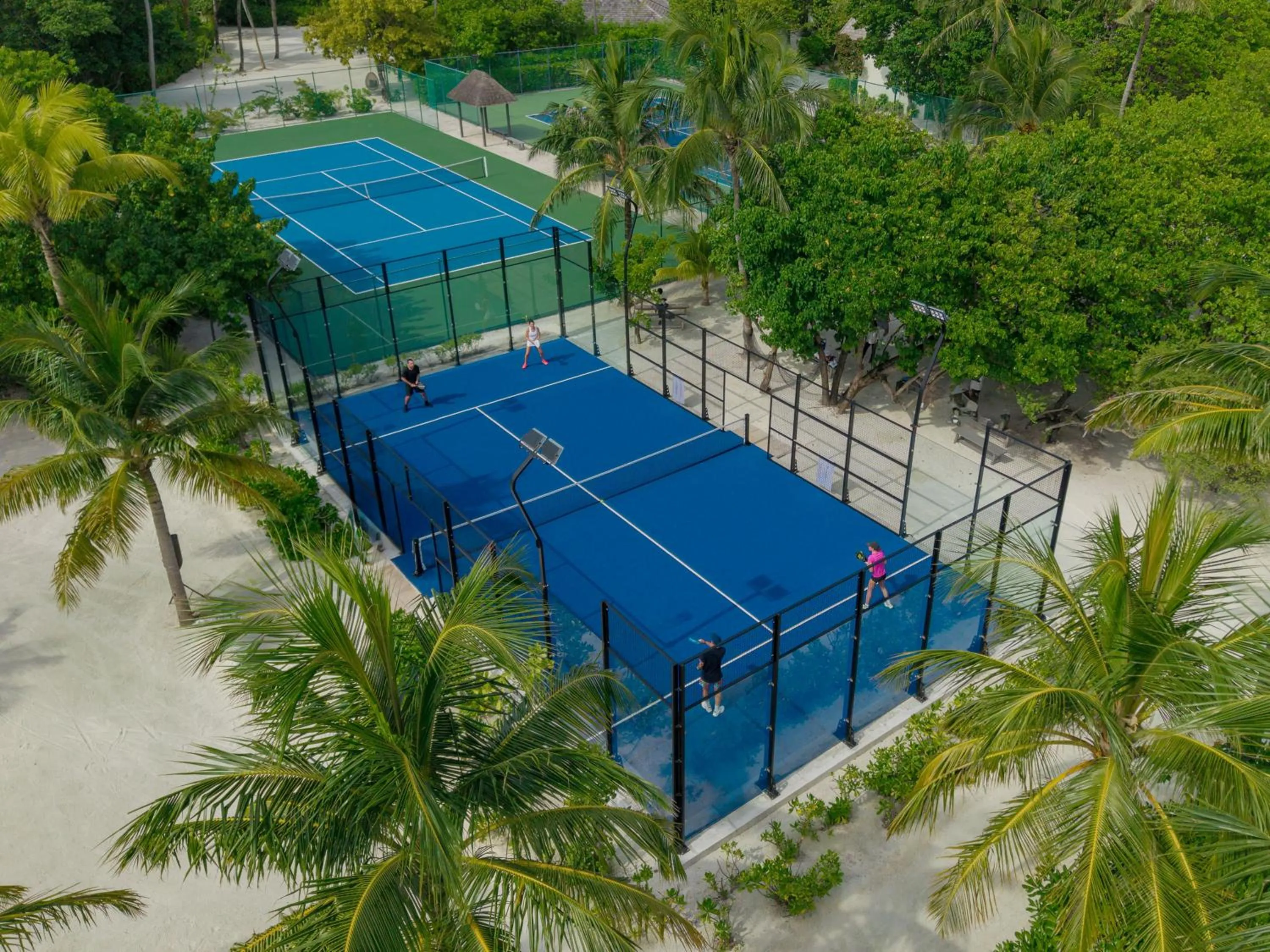 Tennis court in Kuda Villingili Maldives, Free Return Transfers 03 nights & above