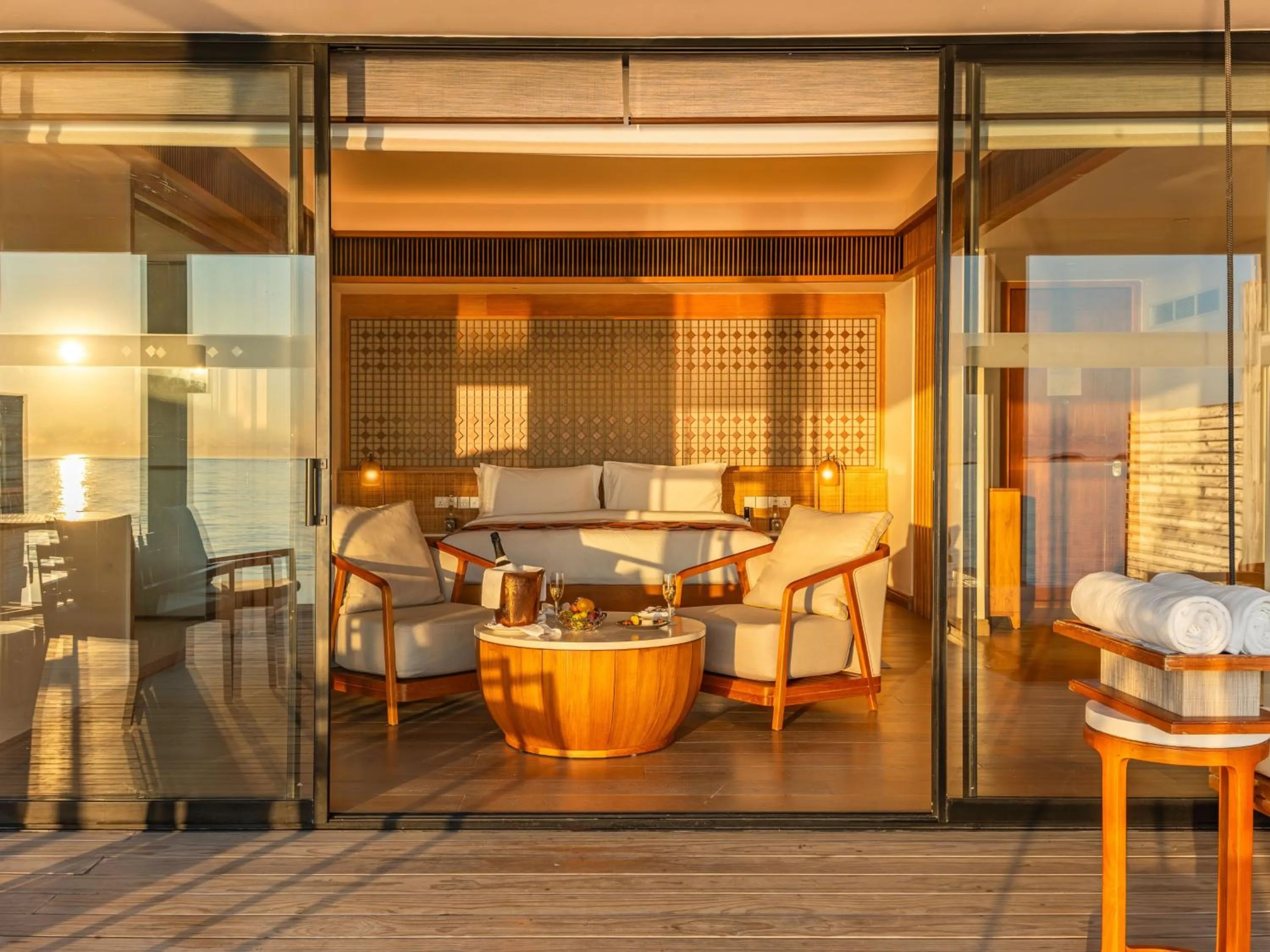 Patio in Kuda Villingili Maldives, Free Return Transfers 03 nights & above