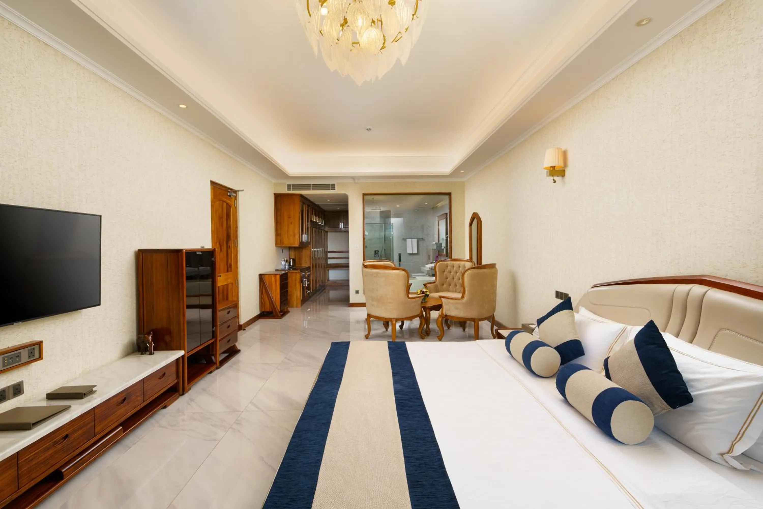 Communal lounge/ TV room in Araliya Beach Resort & Spa Unawatuna- Where you meet the sea all year