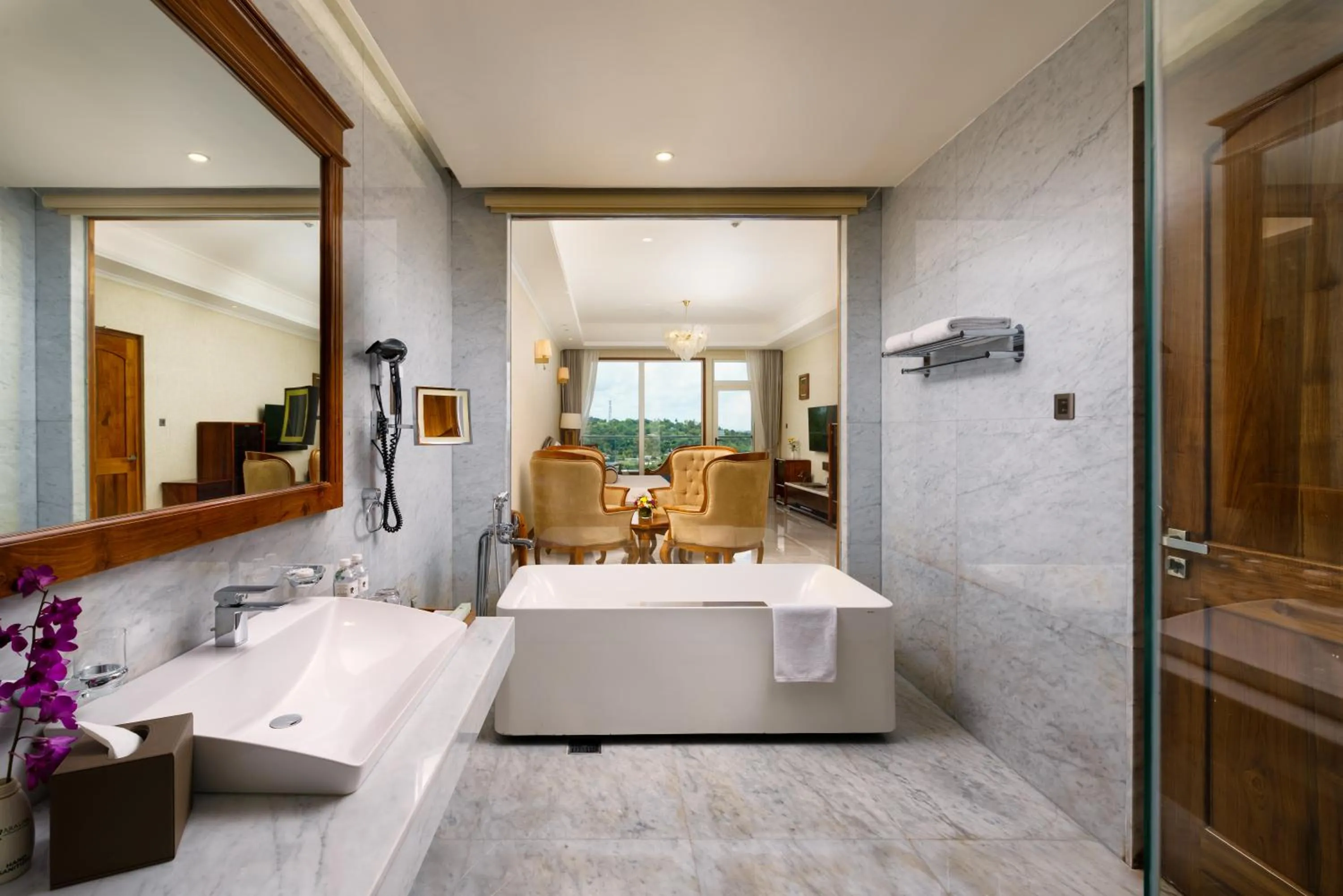 Bathroom in Araliya Beach Resort & Spa Unawatuna- Where you meet the sea all year