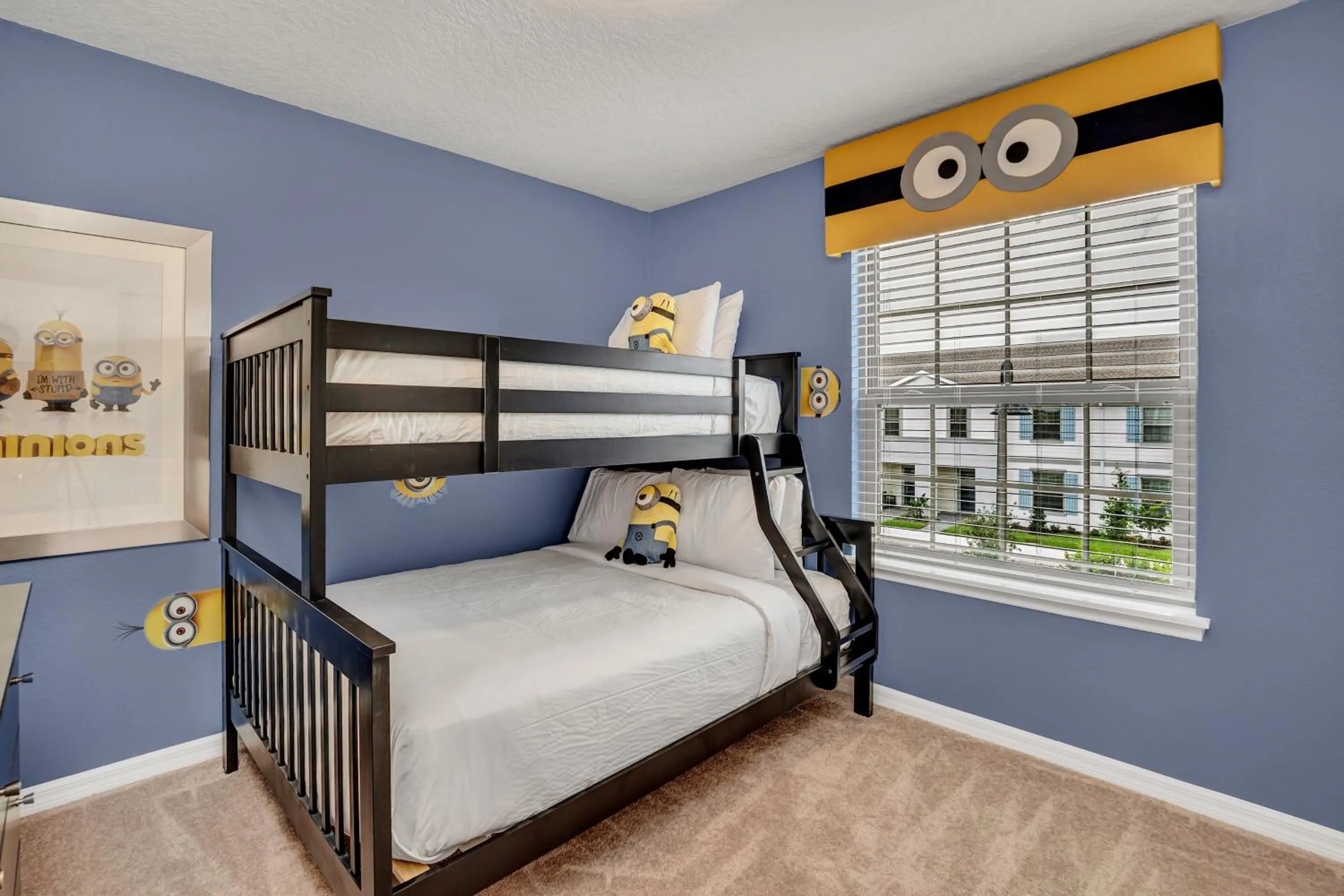 Bed in Townhome with Private Splash Pool FREE Waterpark