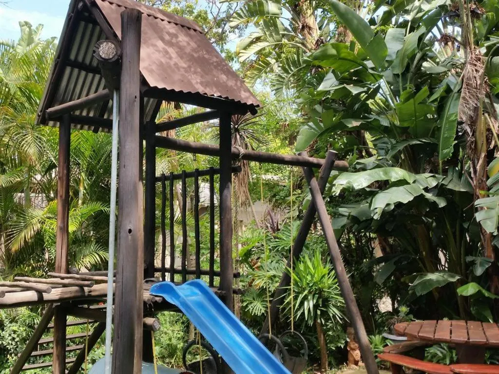 Property building in Country Blue Luxury Guest House