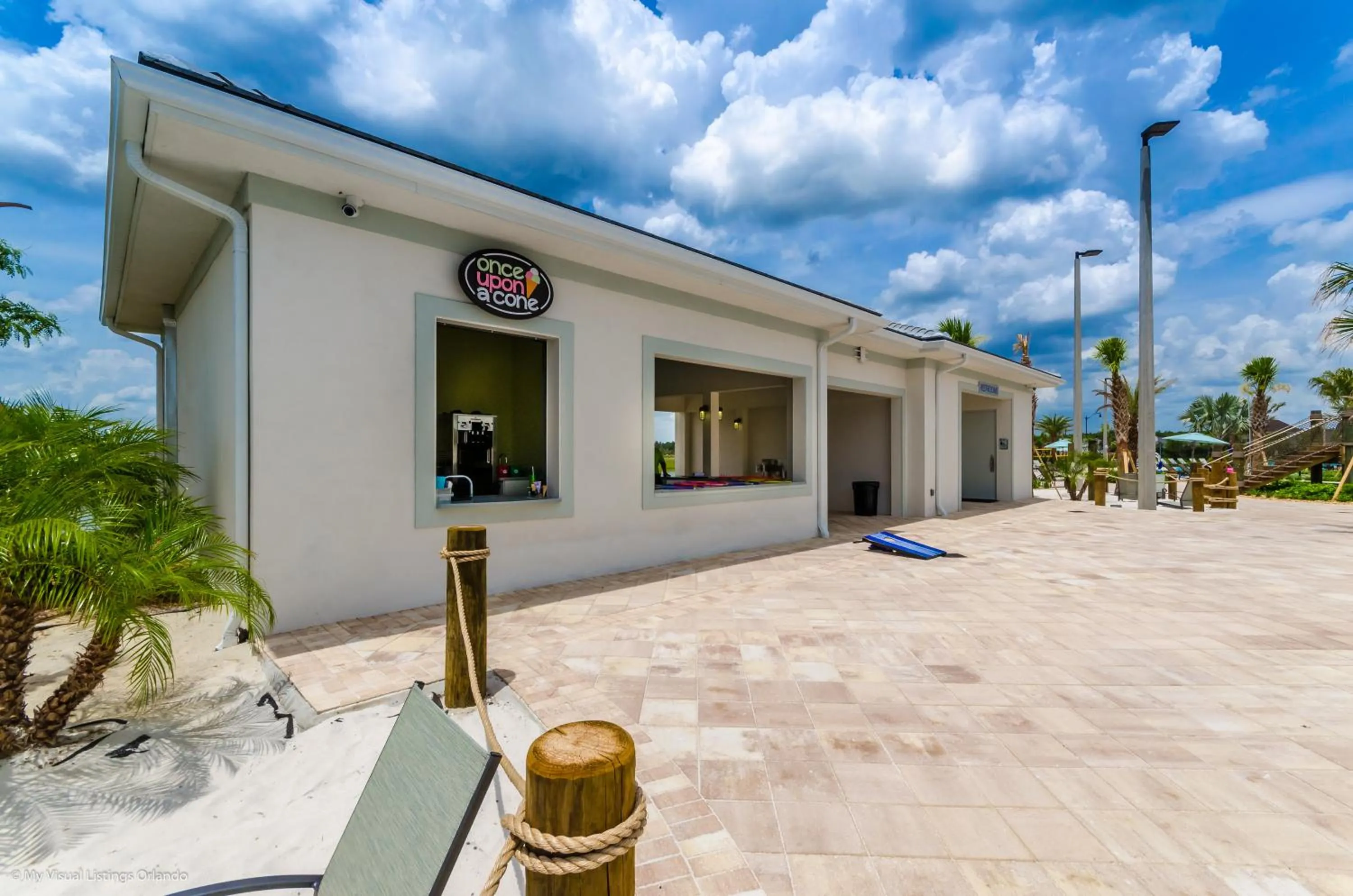 Modern Condo near Disney Foosball Water Park