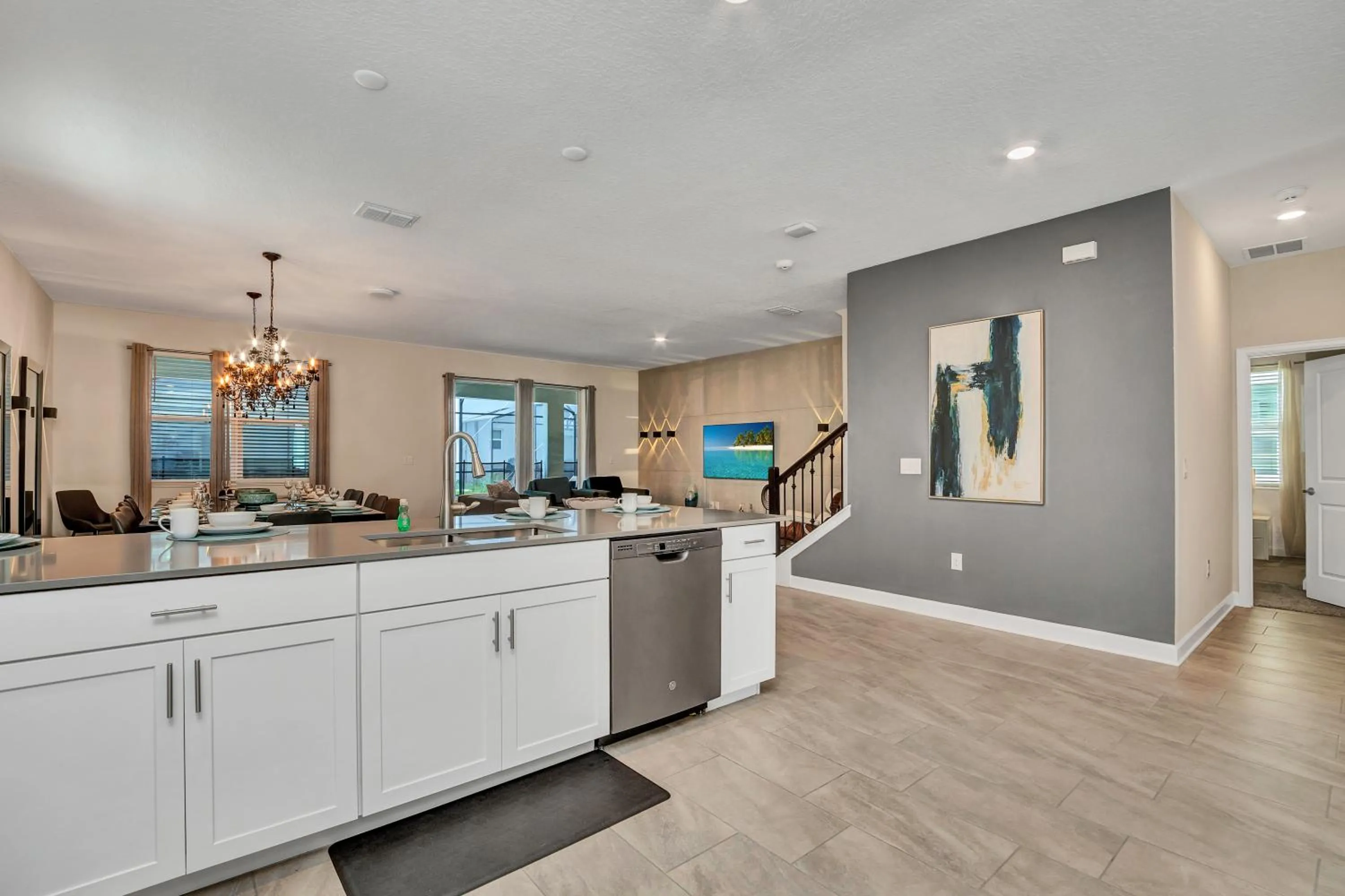 VILLA wPrivate Pool & Game Room near Disney