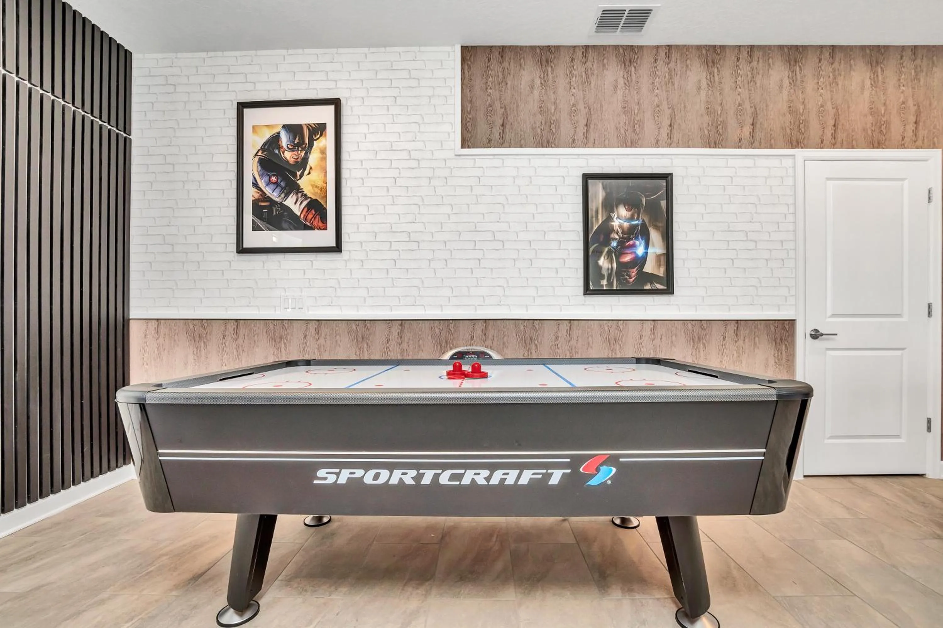 VILLA wPrivate Pool & Game Room near Disney