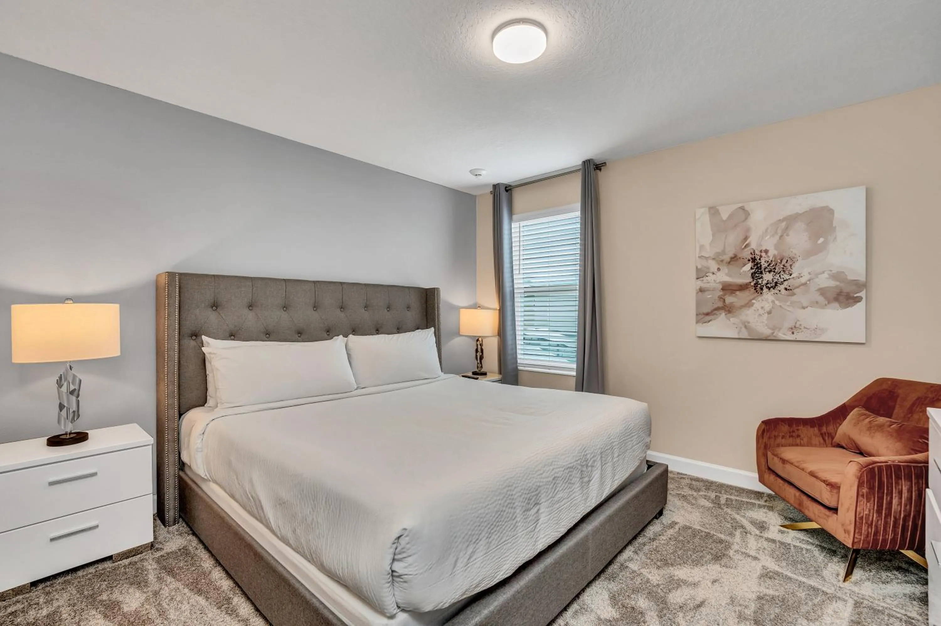 Bed in VILLA wPrivate Pool & Game Room near Disney