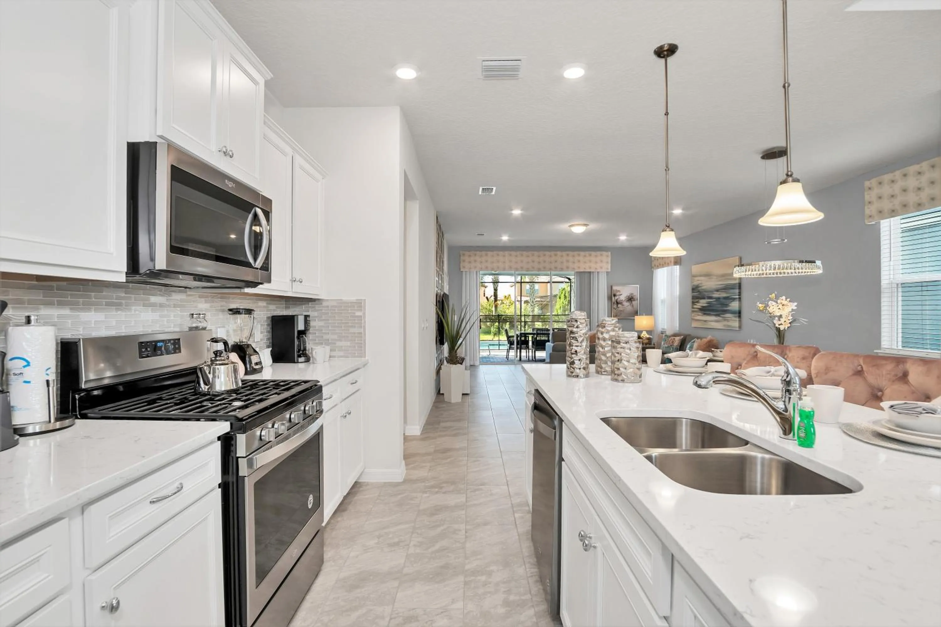 Private Pool Villa wPool Table, On-Site WaterPark