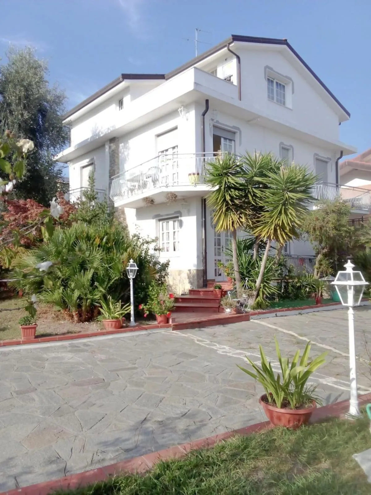 Property building in VILLA FELICE