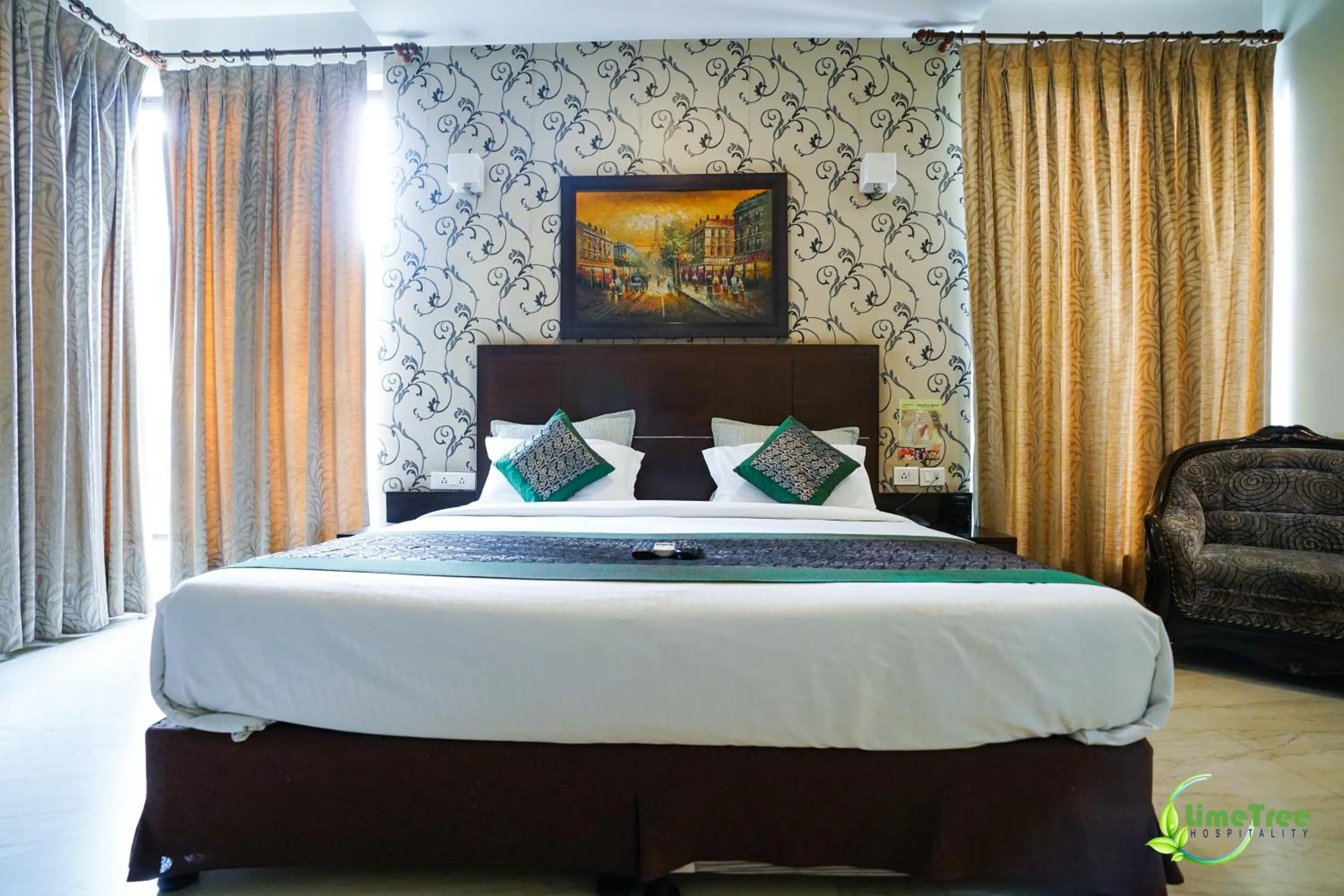 Bedroom, Bed in Lime Tree Hotel Sushant Lok Gurgaon Sector 29 Next to IFFCO CHOWK metro