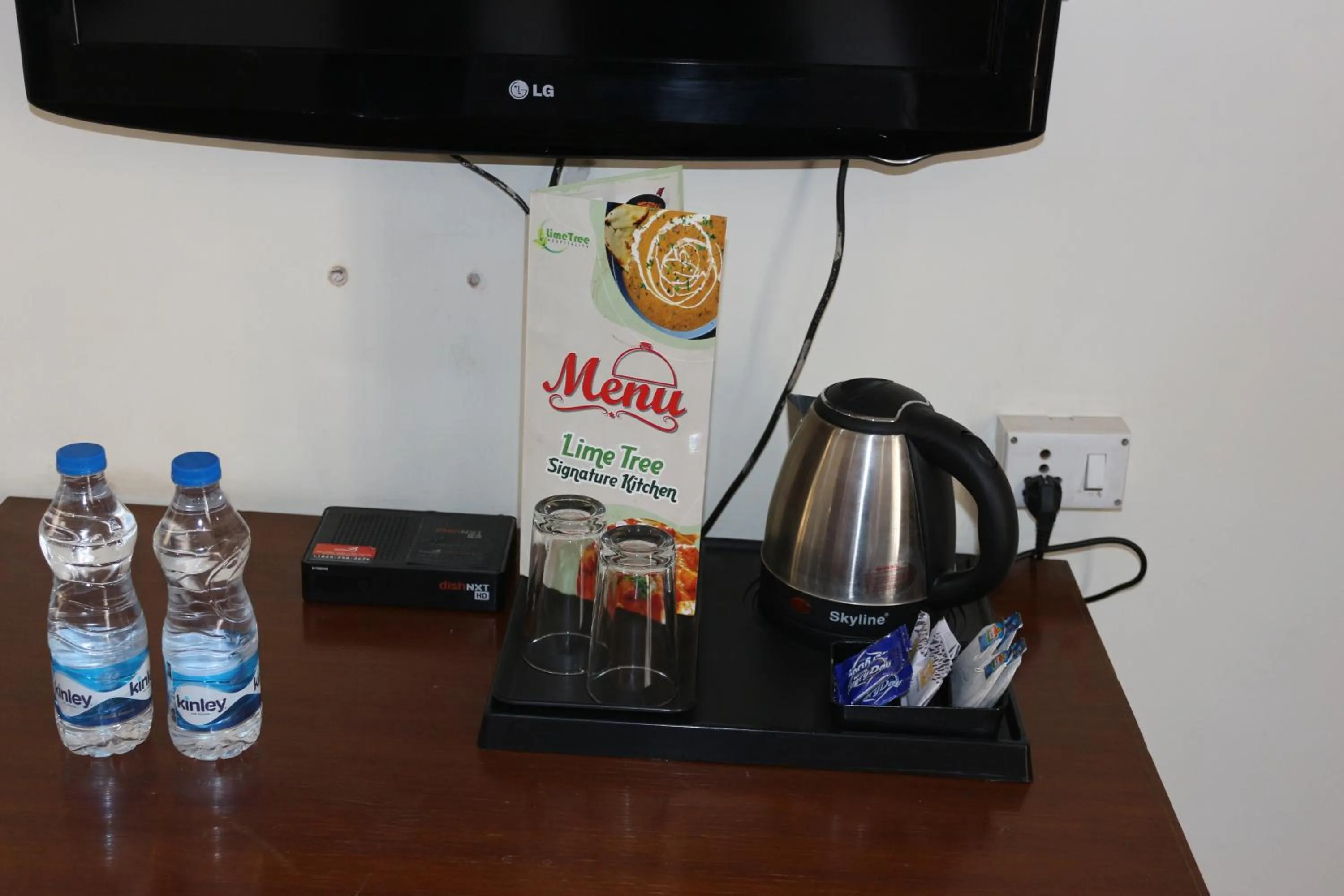 Property building in Lime Tree Hotel Sushant Lok Gurgaon Sector 29 Next to IFFCO CHOWK metro