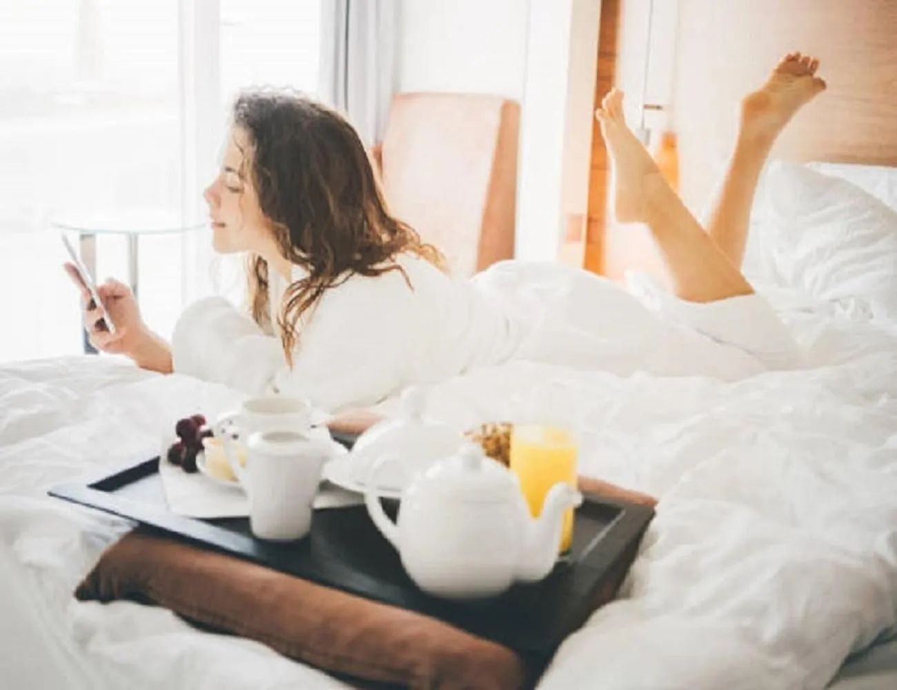 Breakfast, Bed in Lime Tree Hotel Sushant Lok Gurgaon Sector 29 Next to IFFCO CHOWK metro